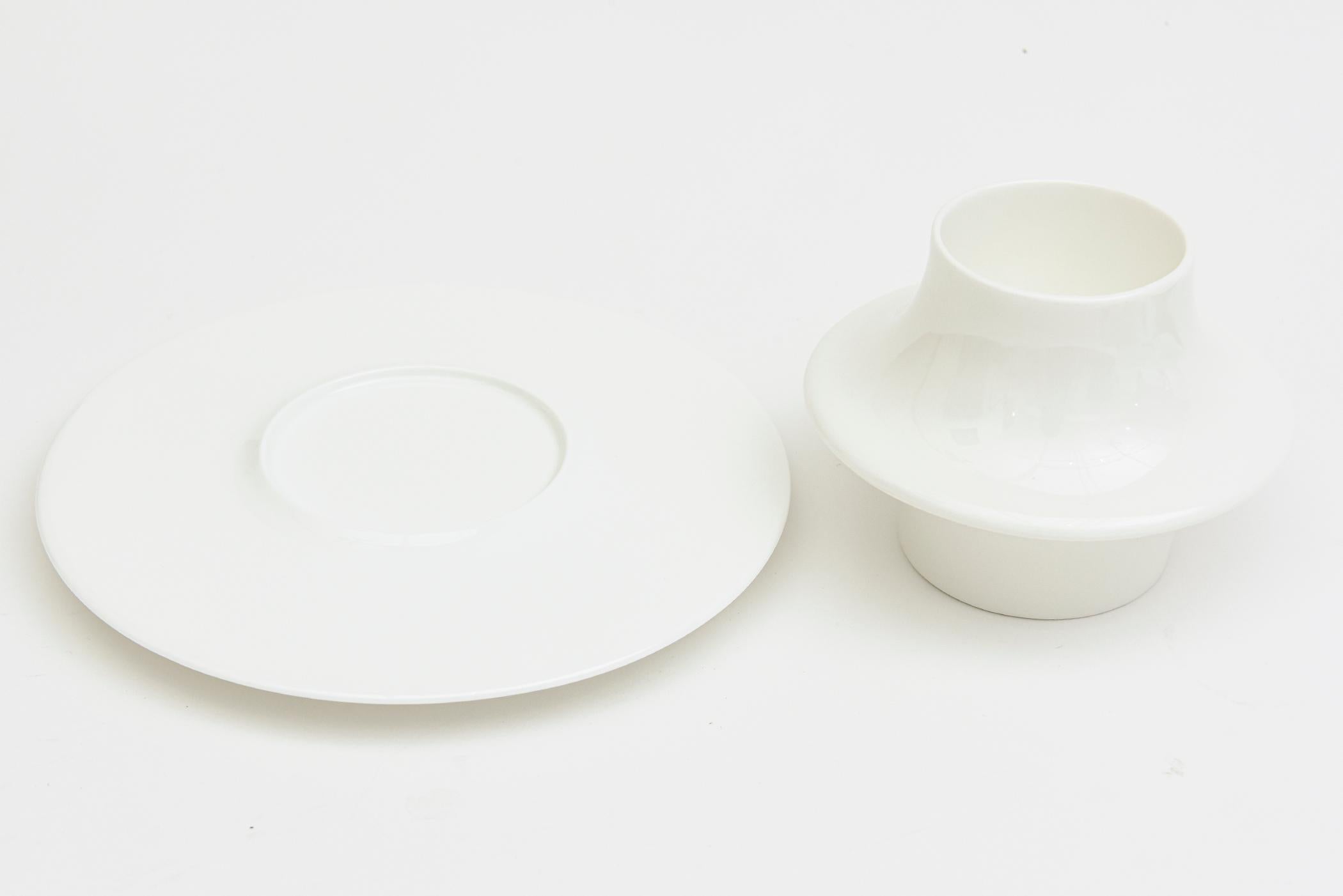 Ceramic  Alessi Bone China Tom Kovac Modernist Sculptural Expresso Cups with Saucers S/7