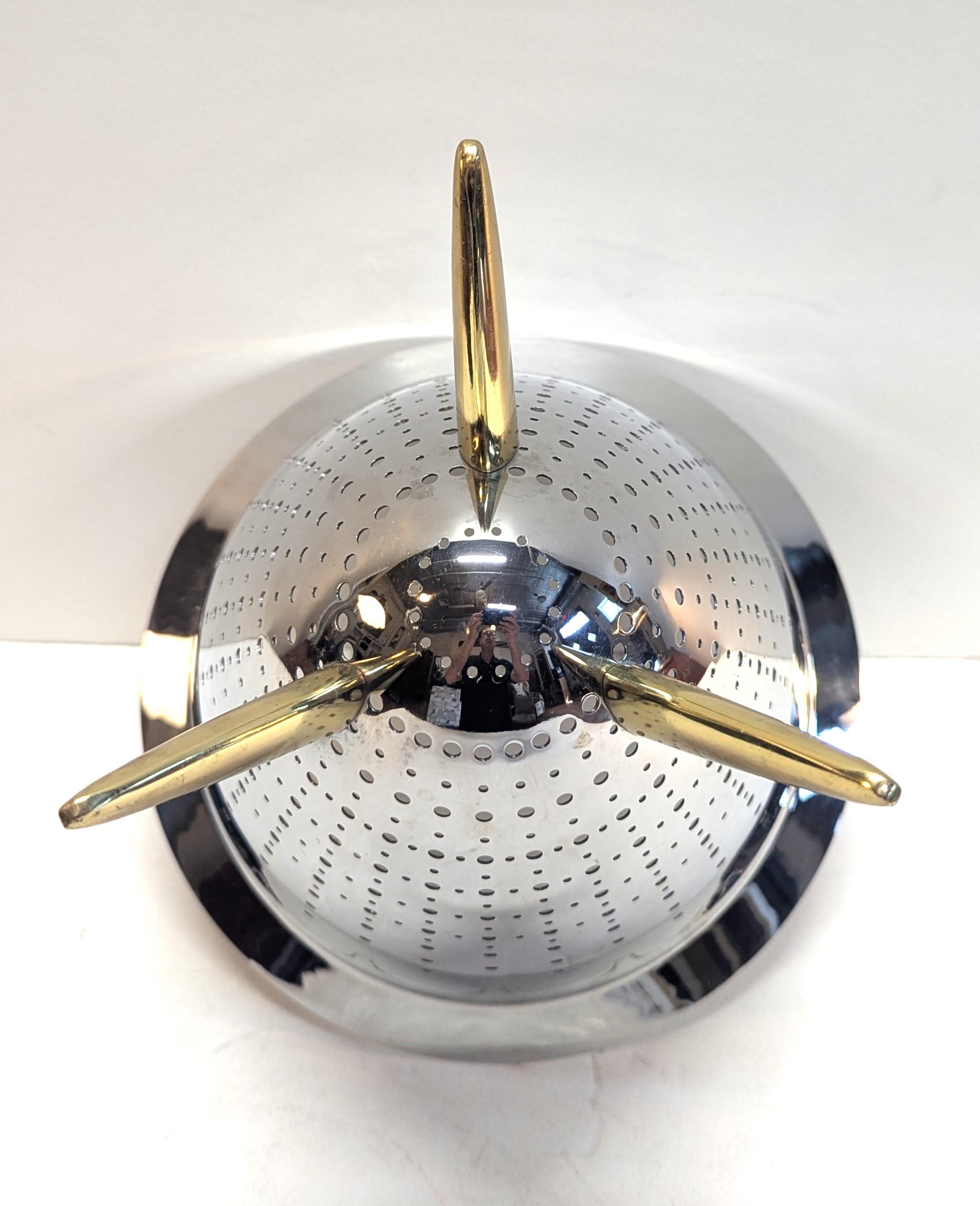 Cubitera Alessi Max Le Chinios diseñada por Phillippe Starck Italiano en venta
