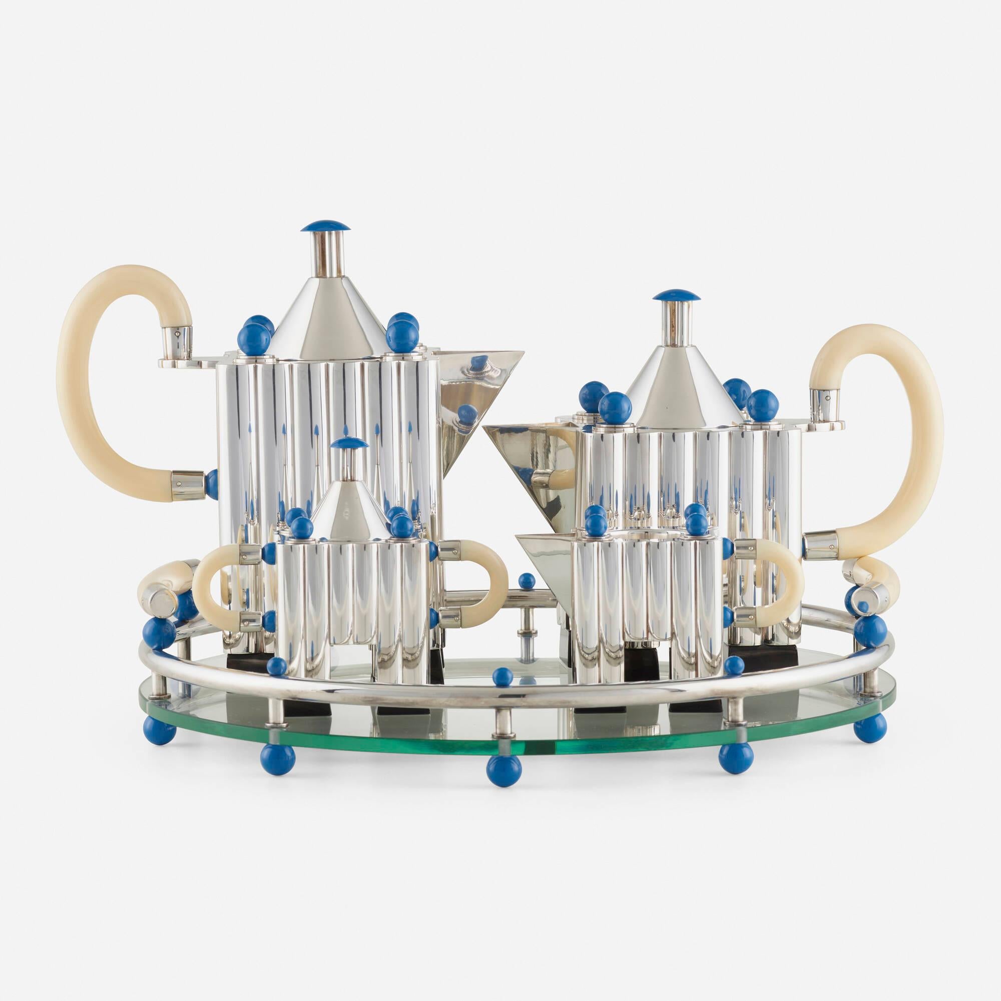 ALESSI Michael Graves Tee & Kaffee Piazza mit Tablett / Italienisches Silber (Ende des 20. Jahrhunderts) im Angebot