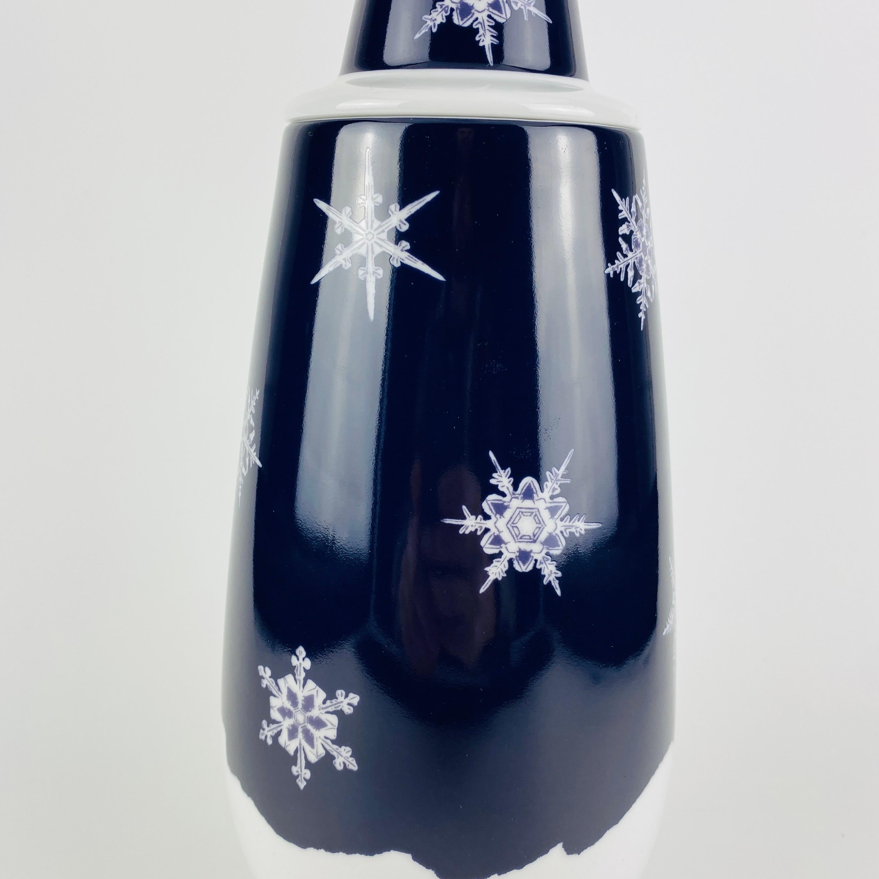Porcelain Alessi Tendentse Vase by Jari Silvennoinen for A. Mendini 100% Make-Up Series 77