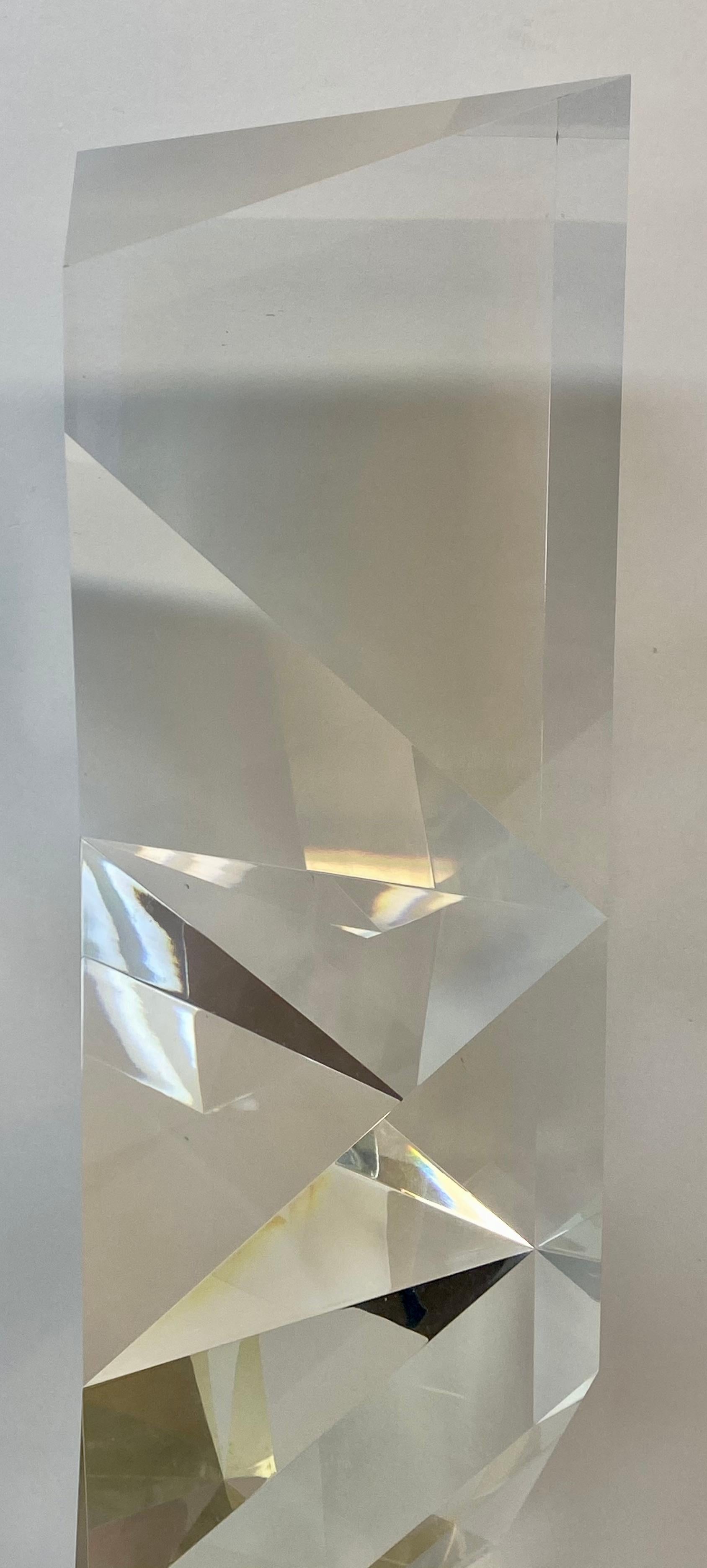 Alessio Tasca Scultura geometrica in lucite di grandi dimensioni C.1970 2