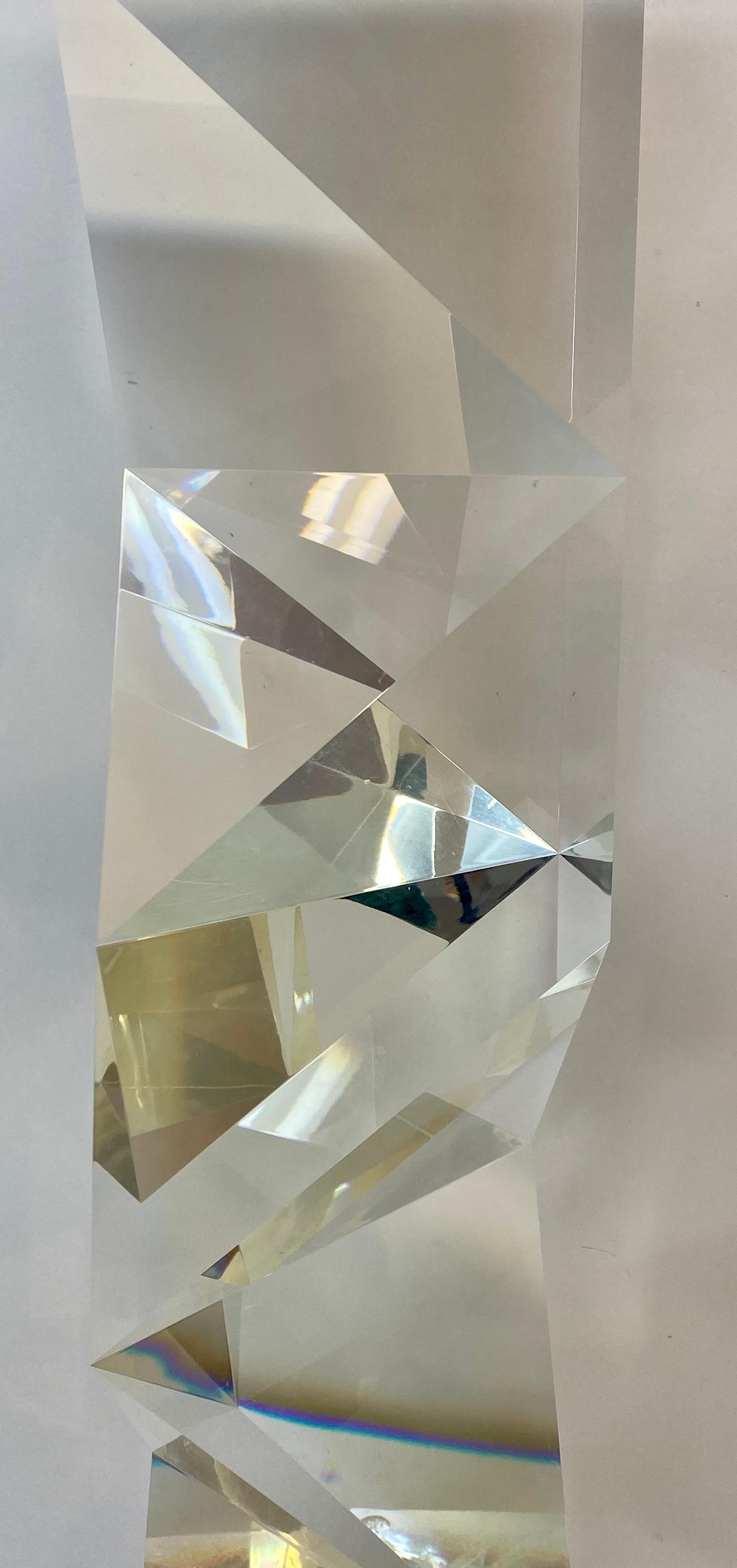 Alessio Tasca Scultura geometrica in lucite di grandi dimensioni C.1970 5