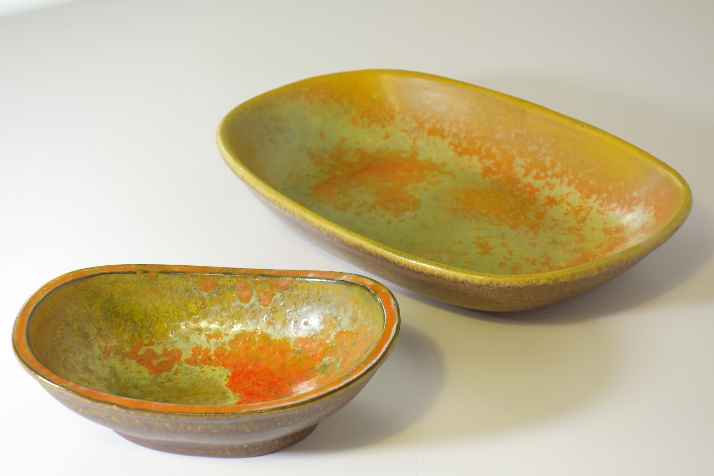 Alessio Tasca Italian Pottery Studio Abstrakte Keramikschale 2er-Set (Late 20th Century) im Angebot