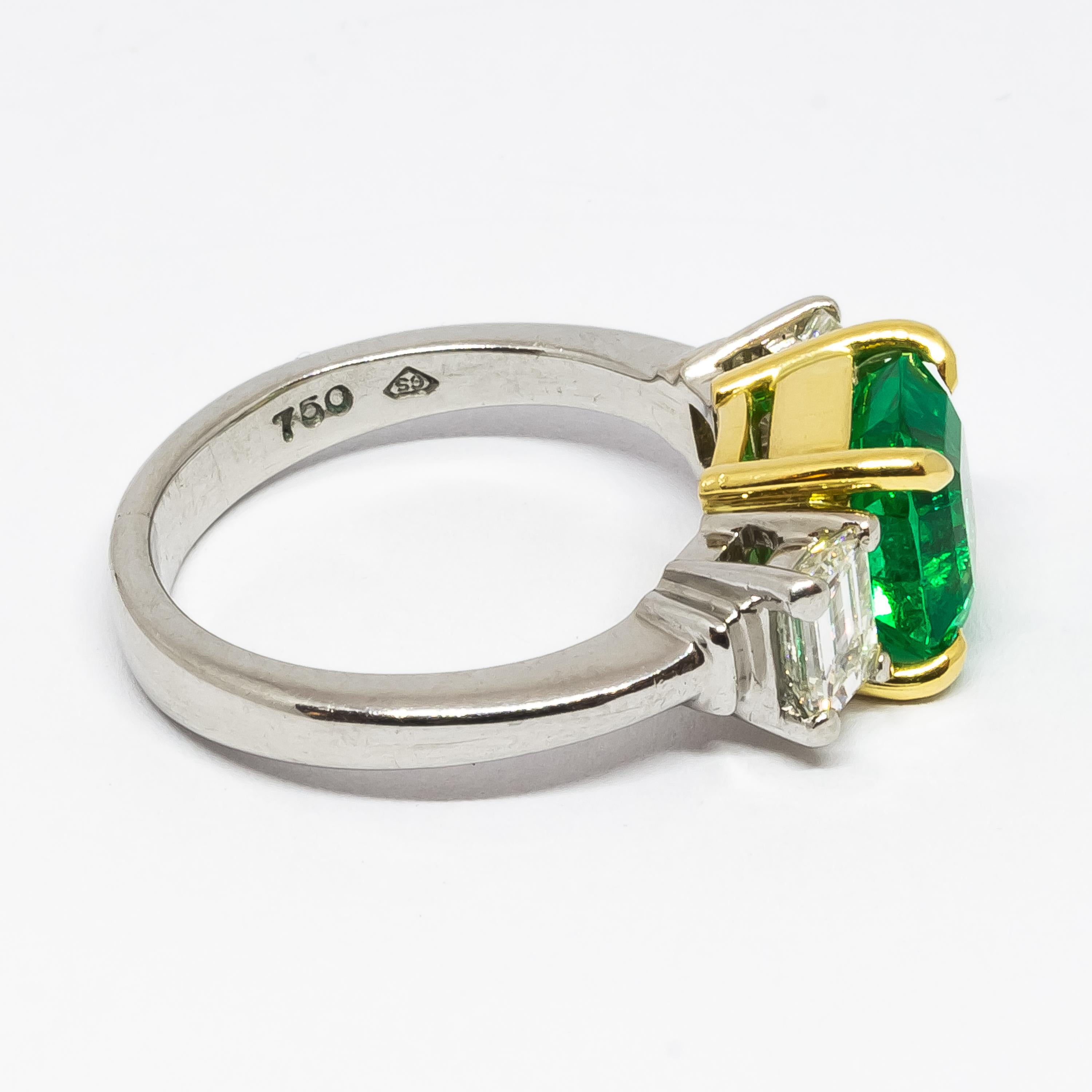 Women's Aletto Brothers Colombian Emerald, Diamond, Platinum and Gold Ring For Sale
