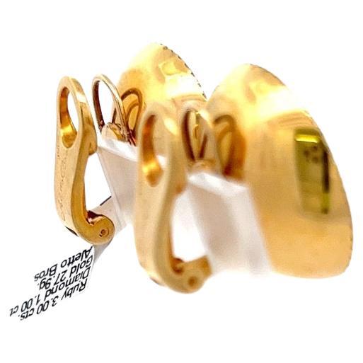 Aletto Brothers Diamond Ruby 18K Yellow Gold Lever-Back Earrings In New Condition For Sale In Beverly Hills, CA