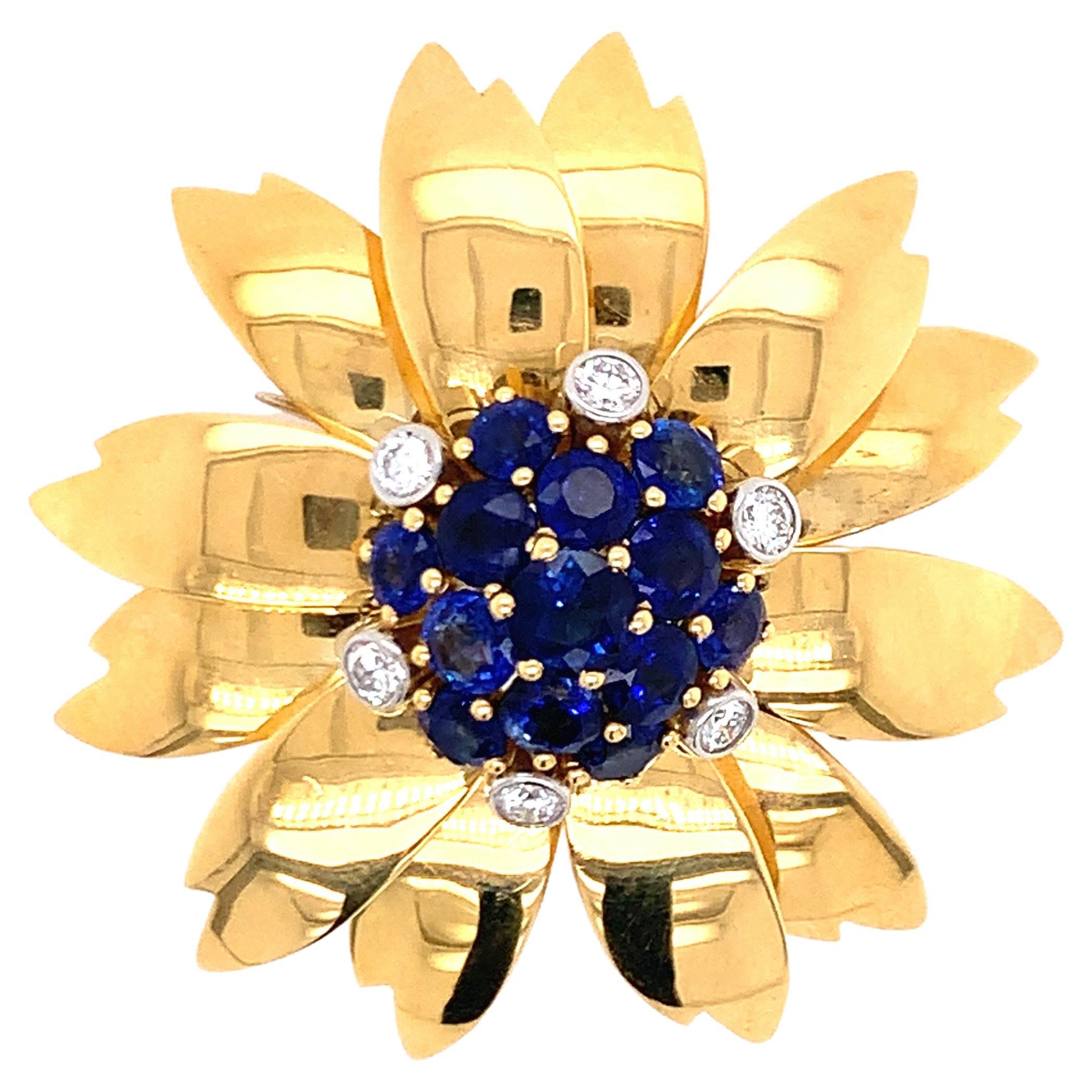 Aletto Brothers Gold, Platinum, Sapphire and Diamond Flower Clip-Brooch For Sale