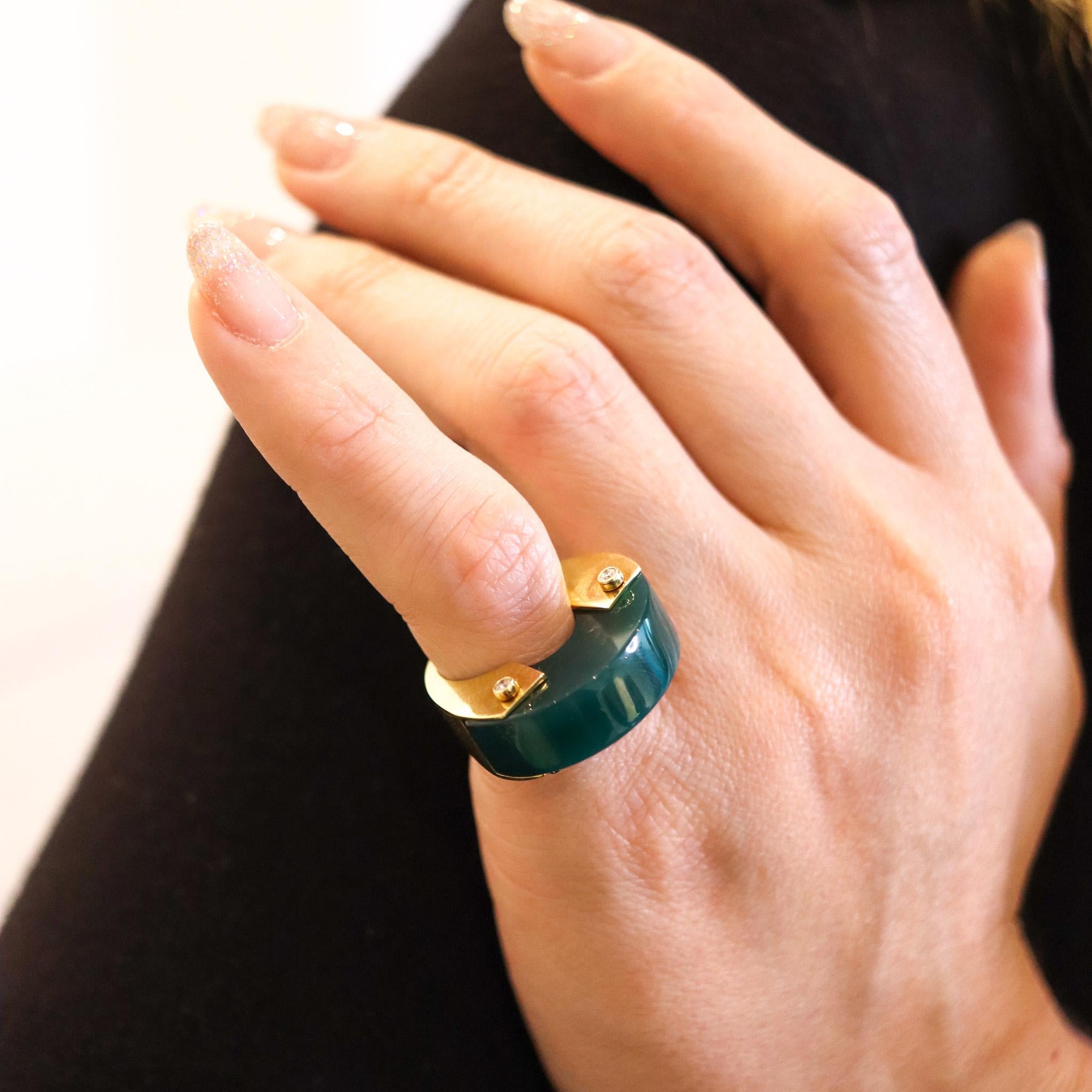 Aletto Brothers Industrial Cocktail Ring in 18k Yellow Gold with Chrysoprase For Sale 1