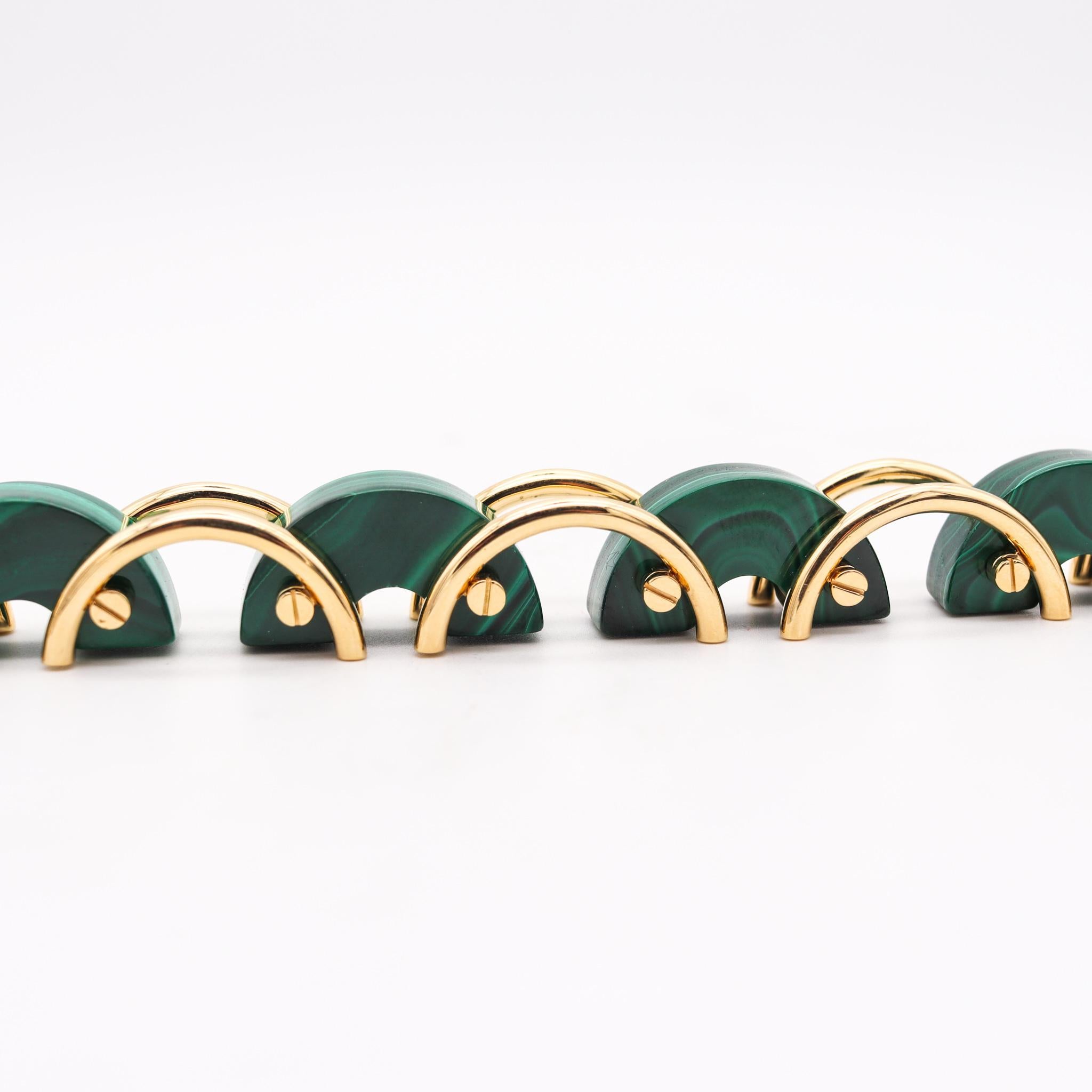 Aletto Brothers Sculptural Bracelet in 18Kt Yellow Gold with Carved Malachite For Sale 2