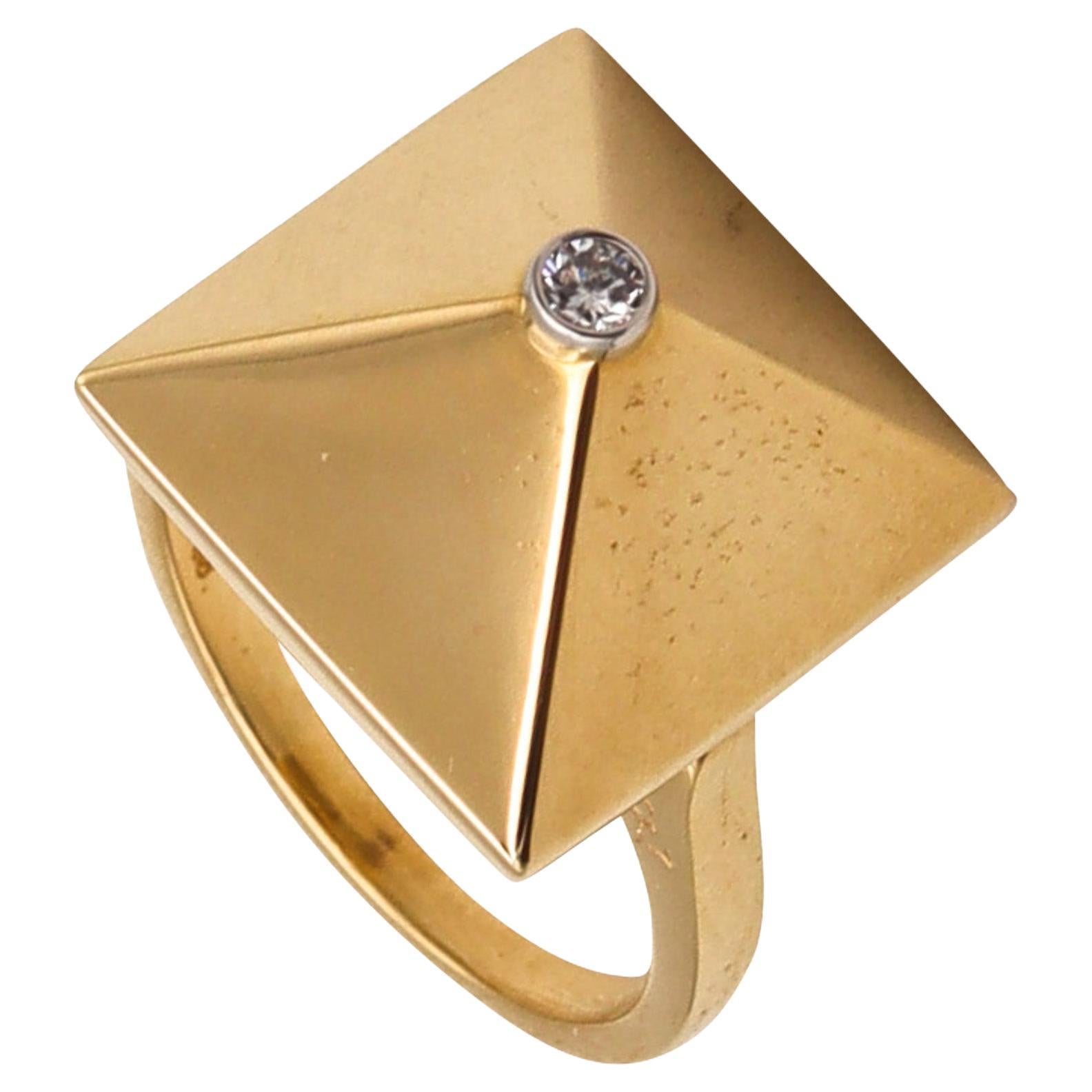 Aletto Brothers Stackable Large Pyramide Ring in 18kt Yellow Gold with Diamond
