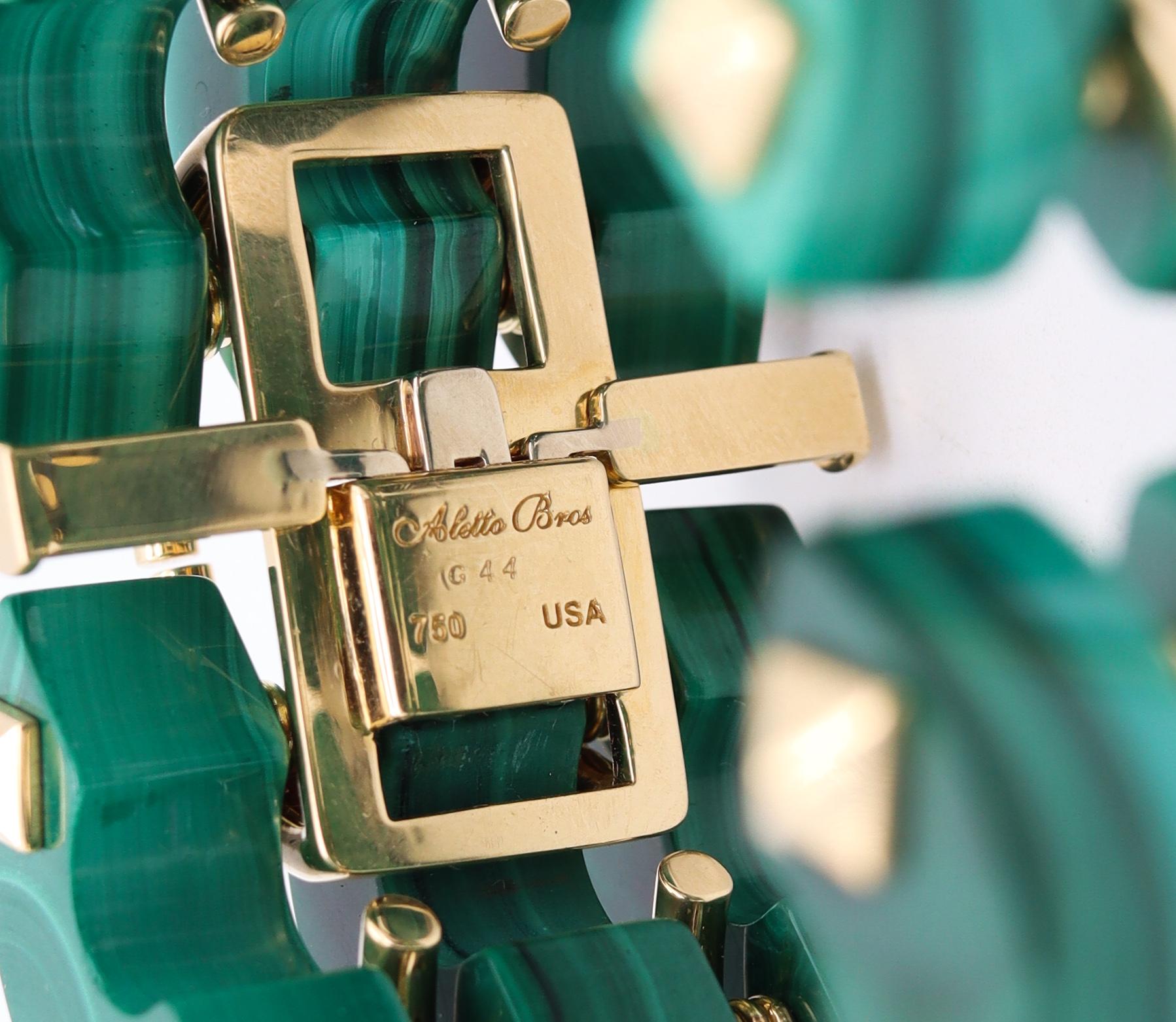 Aletto Brothers Three Rows Bracelet In 18Kt Yellow Gold With Carved Malachite In New Condition For Sale In Miami, FL