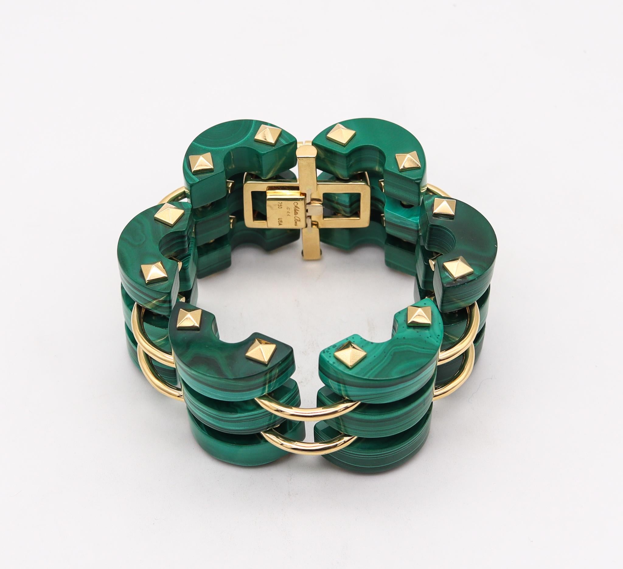 Women's Aletto Brothers Three Rows Bracelet In 18Kt Yellow Gold With Carved Malachite For Sale