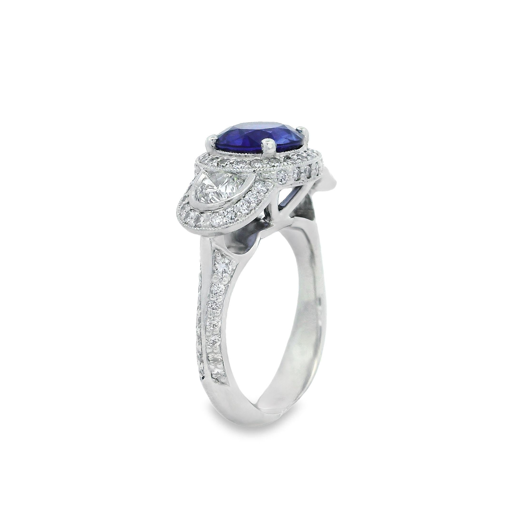 Round Cut Alex & Co Certified No Heat 2.72ct Blue Sapphire Diamond  Three Stone Pave Ring  For Sale