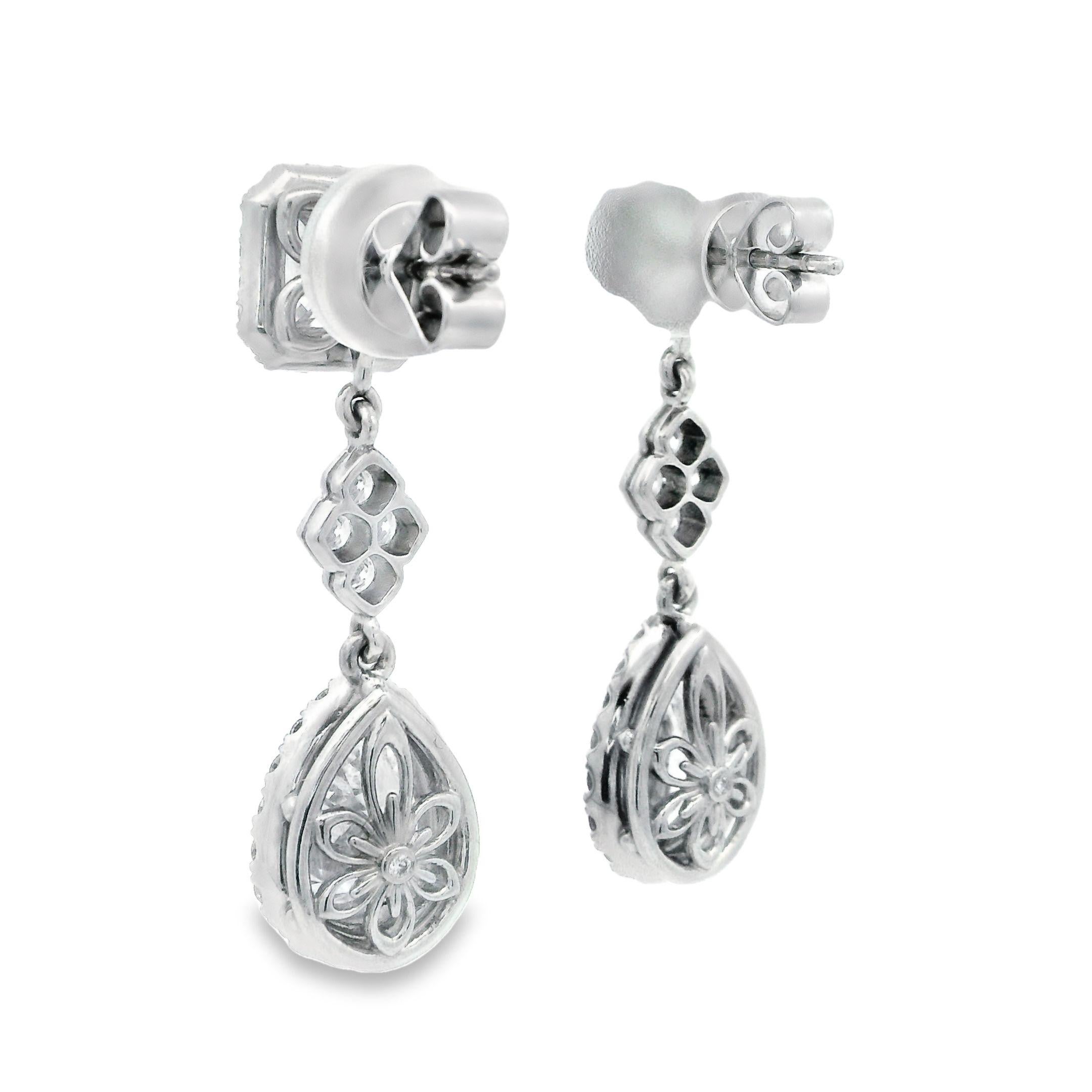 Alex & Co GIA Asscher Cut and Pear Shape 5.10ct Diamond Platinum Drop Earrings For Sale 1