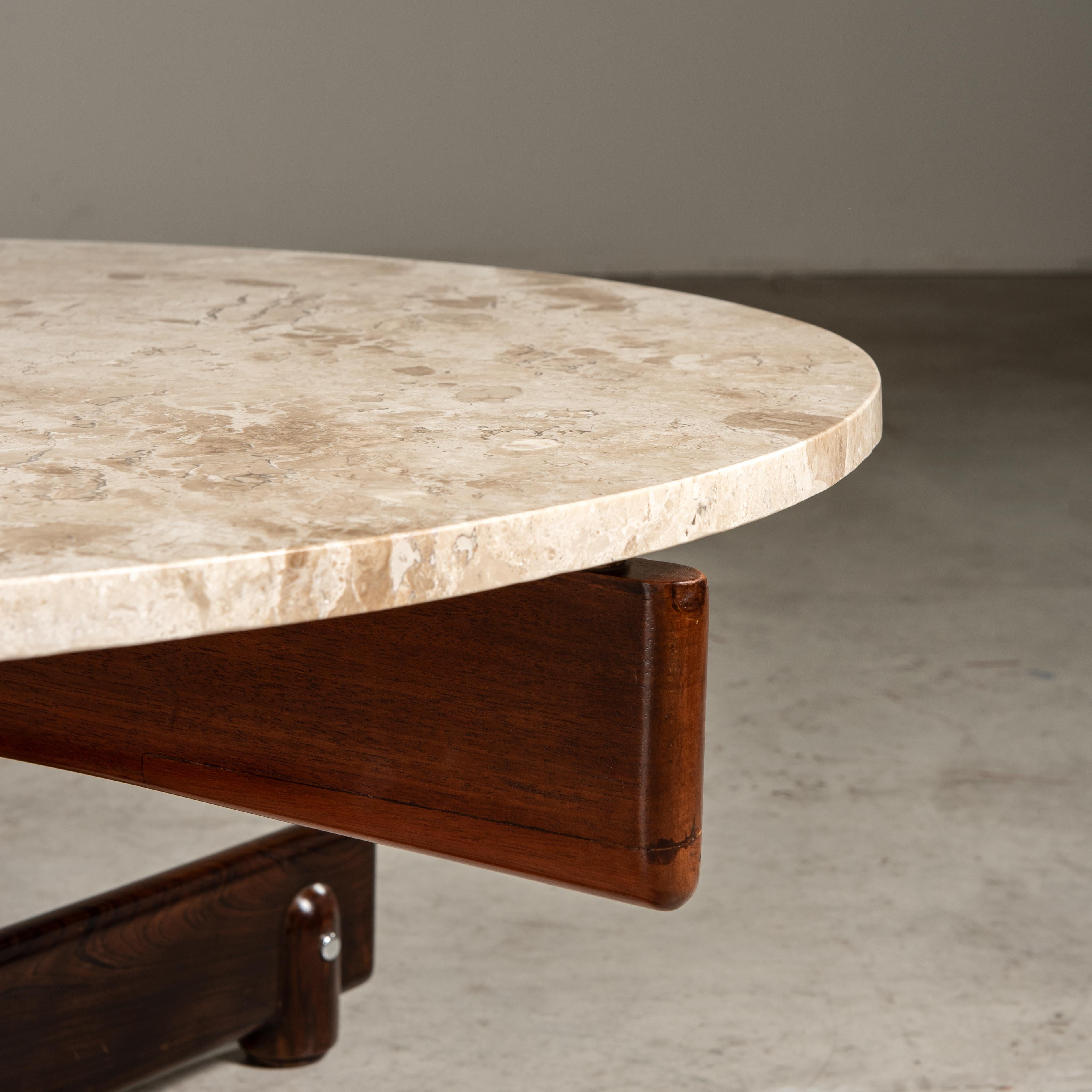 20th Century 'Alex' Coffee Table in Marble and Wood, Sergio Rodrigues, Brazilian Mid-Century For Sale