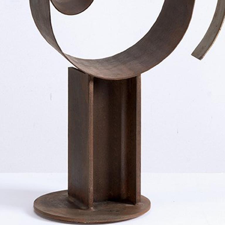 Ovale - Abstract Sculpture by Alex Corno