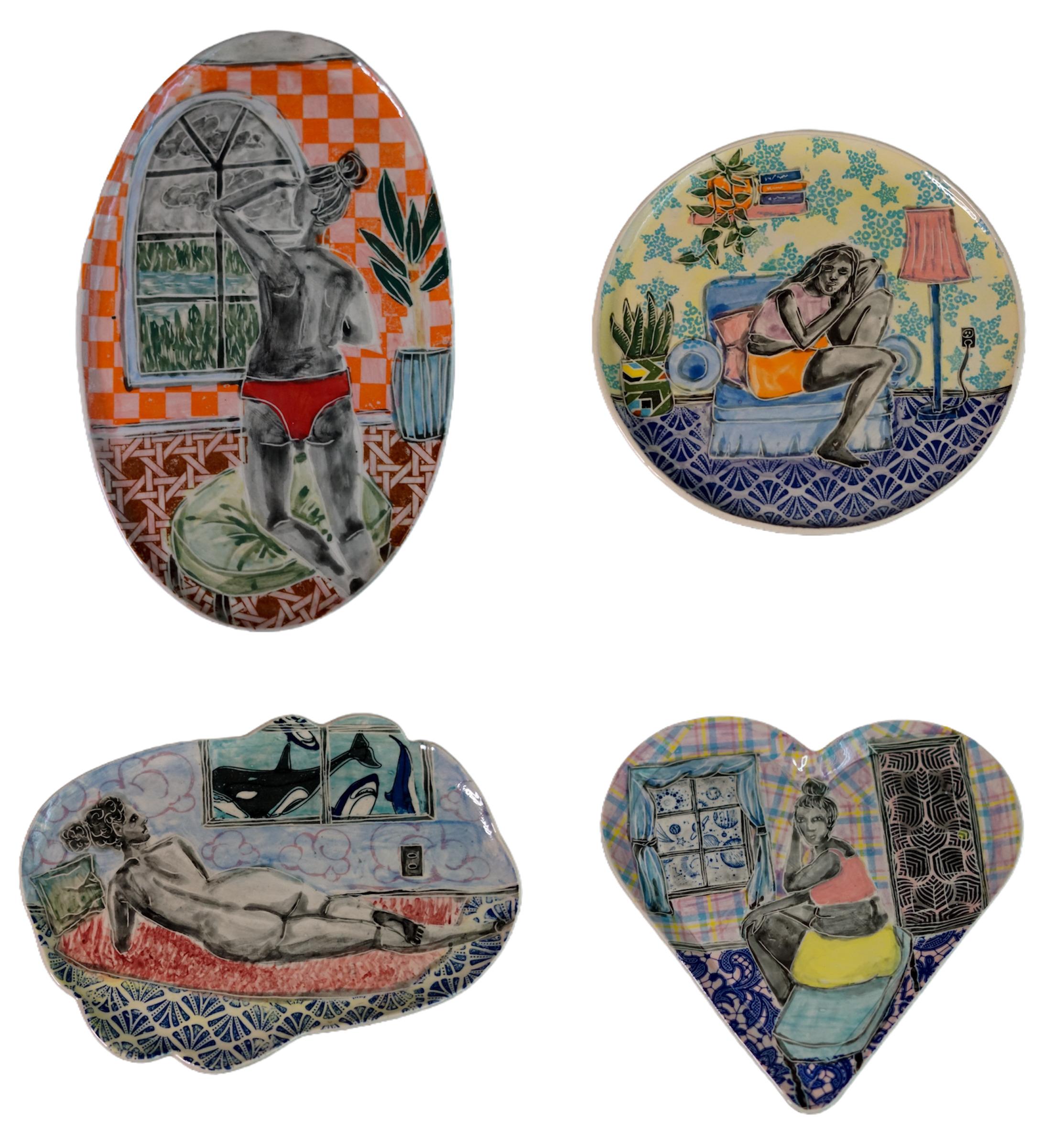 Conjunto de 4 esculturas de pared. De la serie A puerta cerrada
