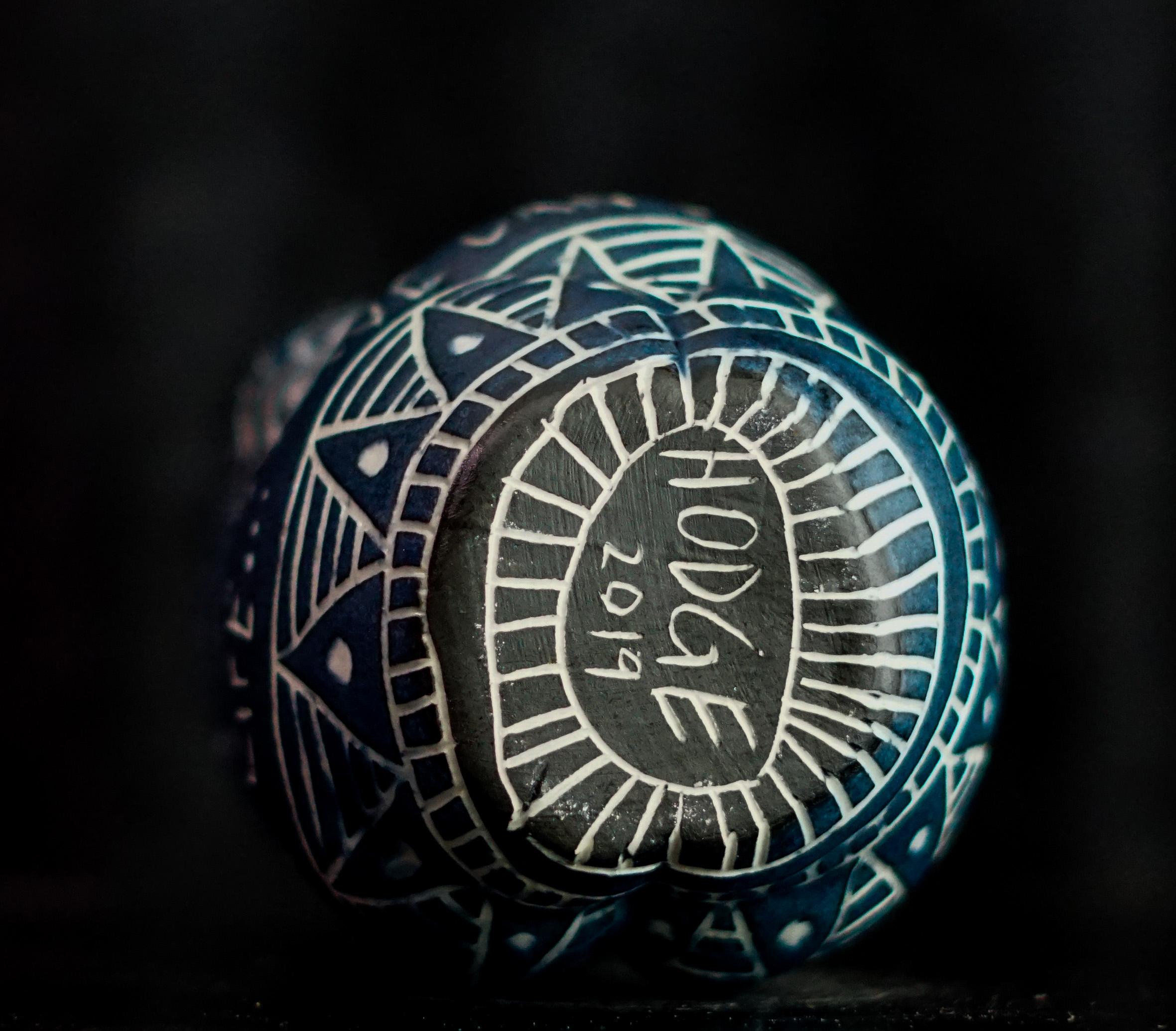 Tu Pintalabios Me Dejó Un Moratón Y Me Creció En La Caja Torácica.. Taza de porcelana en venta 6