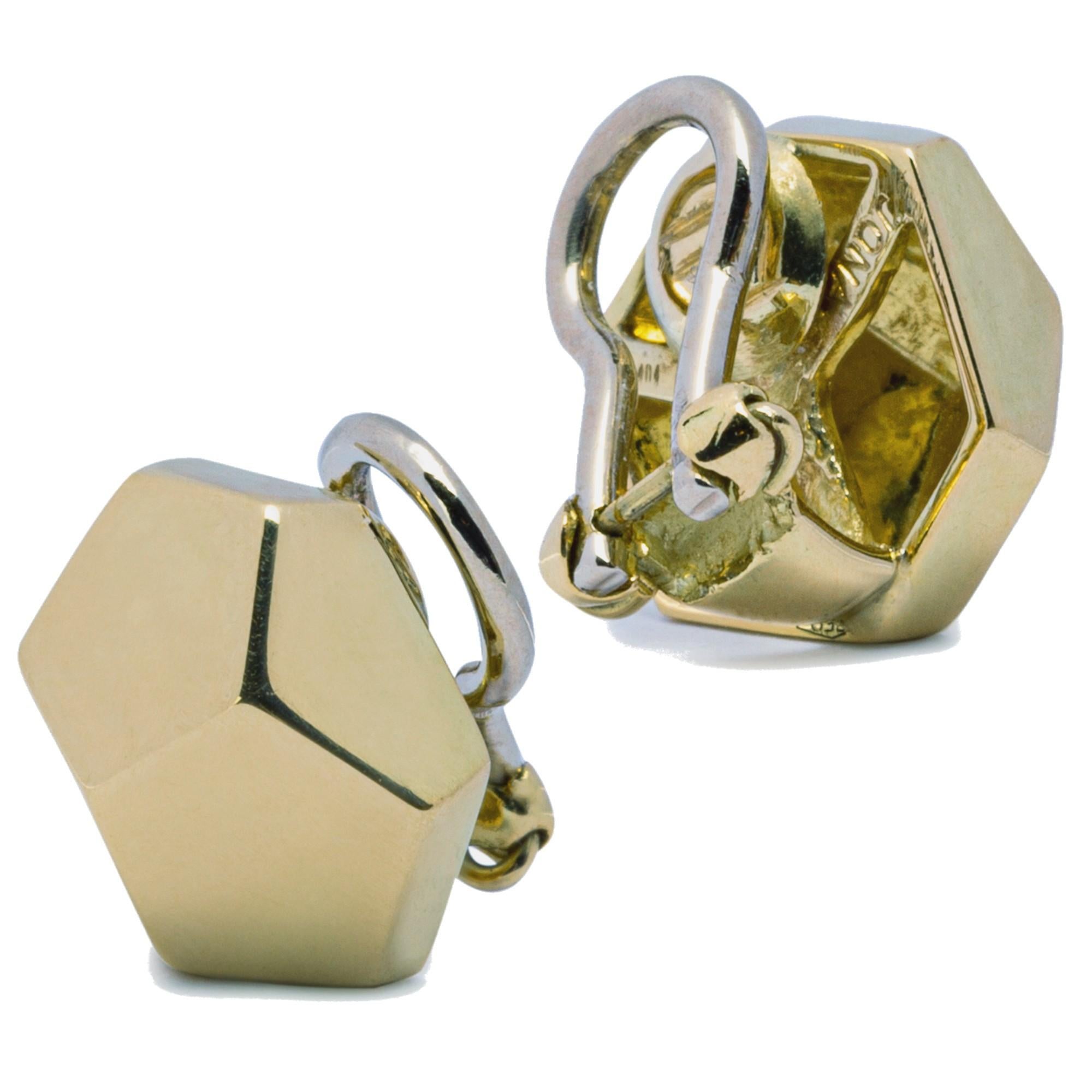 Alex Jona 18 Karat Yellow Gold Prism Stud Earrings In New Condition For Sale In Torino, IT