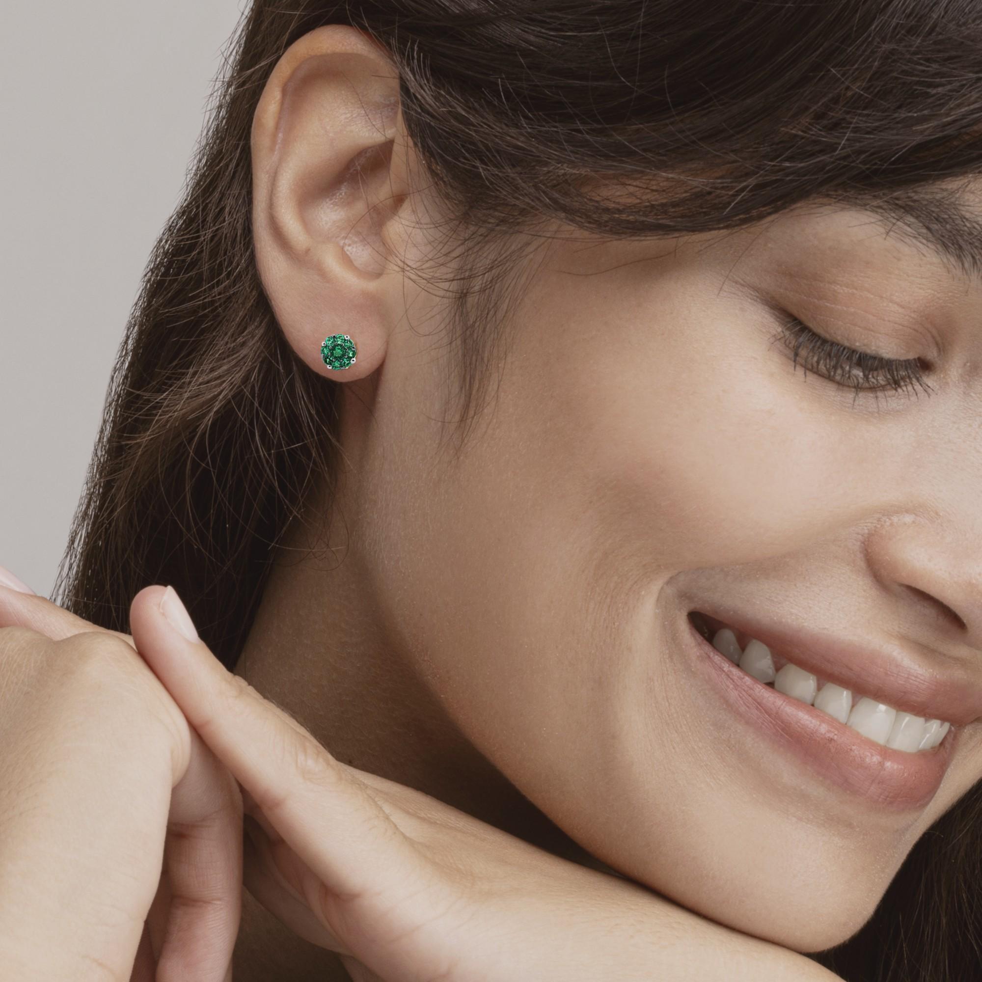 Alex Jona design collection, hand crafted in Italy, 18 karat white gold stud earrings set with 0.36 carats of emeralds.

Alex Jona jewels stand out, not only for their special design and for the excellent quality of the gemstones, but also for the