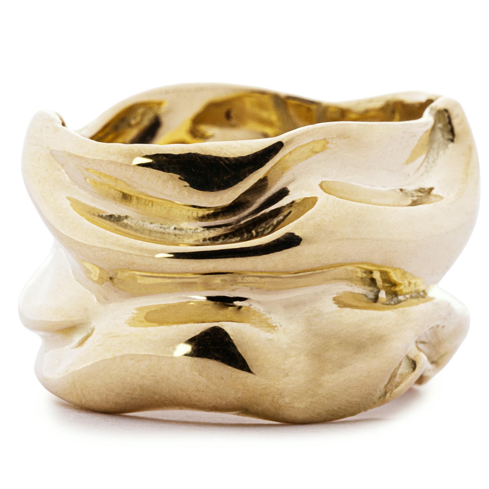 Alex Jona 18 Karat Yellow Gold Crushed Wide Band Ring In New Condition For Sale In Torino, IT