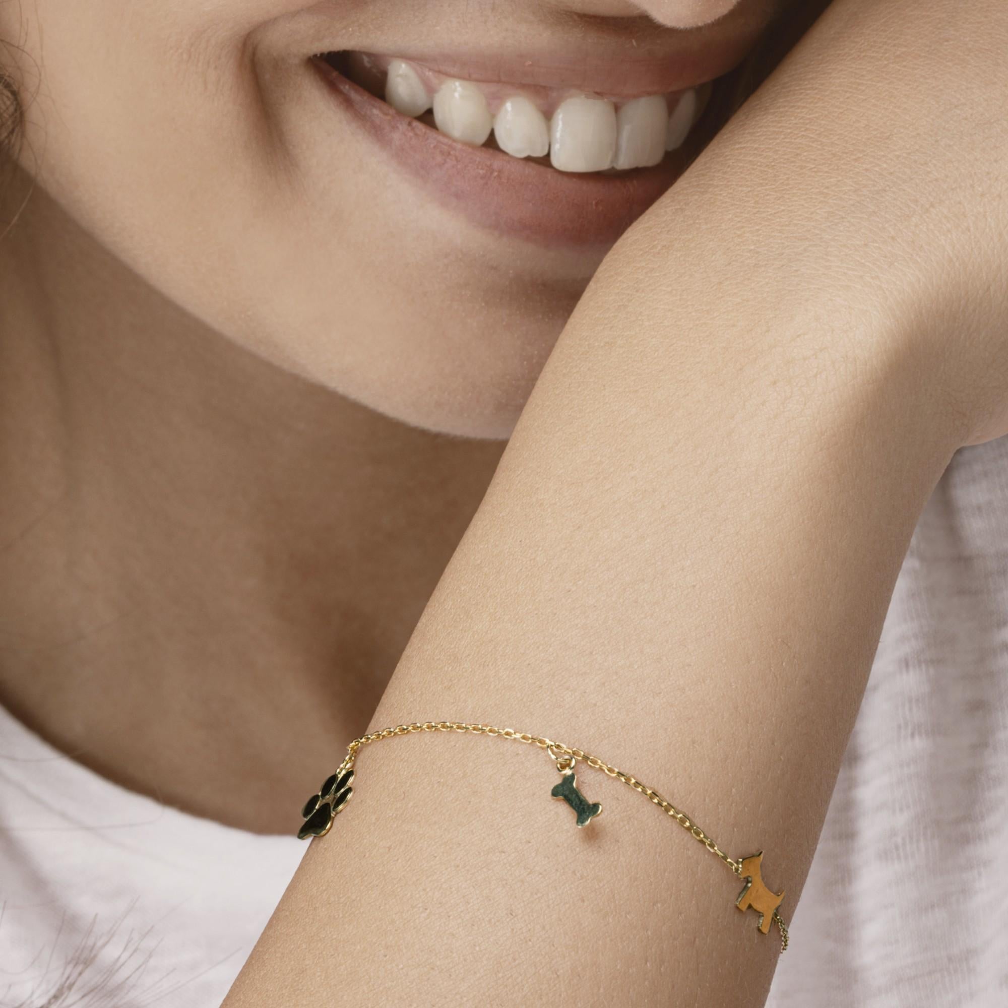 Alex Jona, braccialetto con ciondolo per cani in oro giallo 18 carati in vendita 1