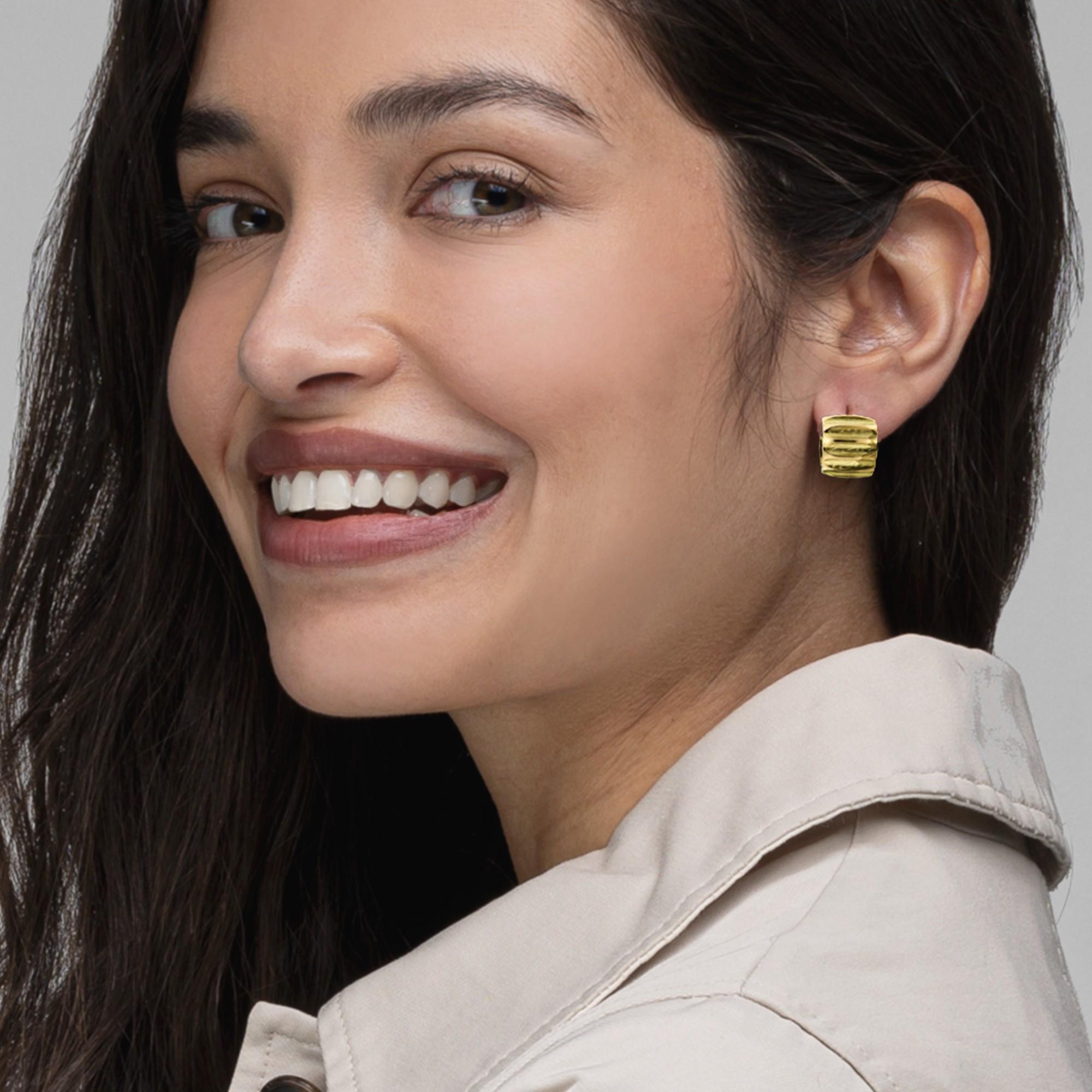 Alex Jona, boucles d'oreilles cerceau en or jaune 18 carats Pour femmes en vente