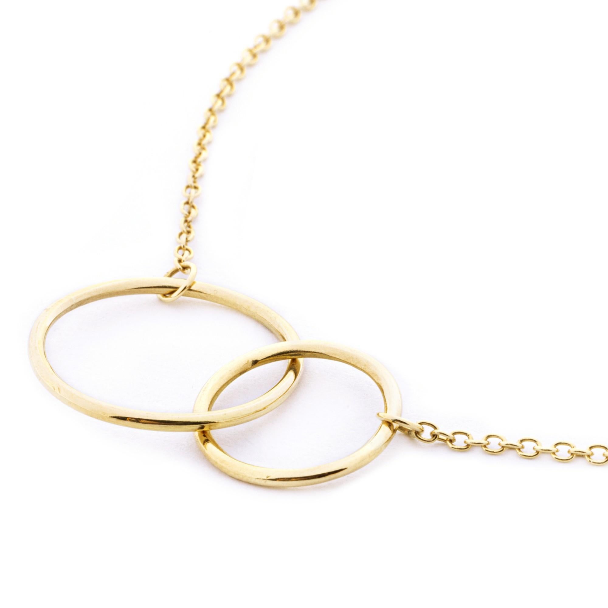 Alex Jona 18 Karat Yellow Gold Interlocking Hoop Chain Necklace In New Condition For Sale In Torino, IT