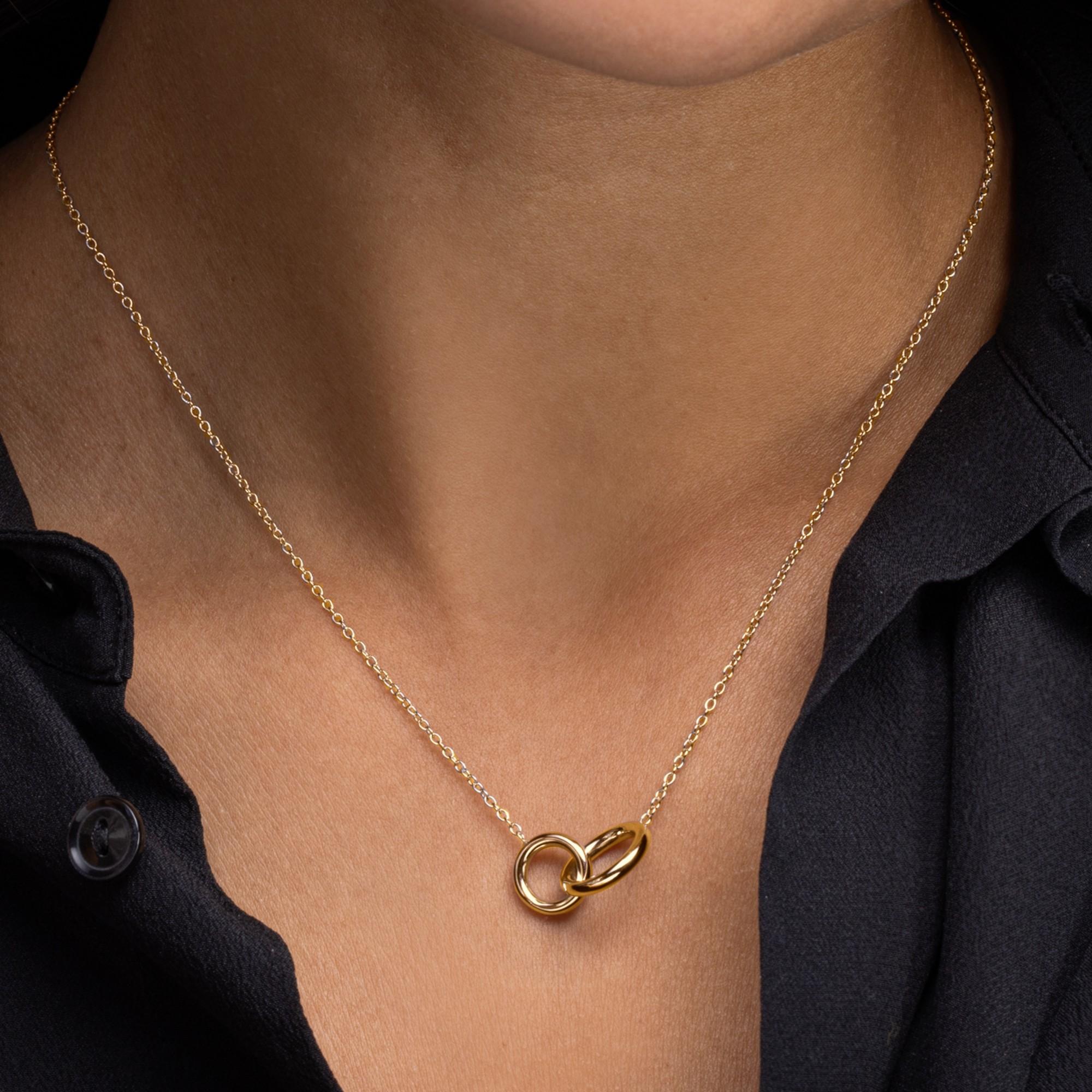 Alex Jona 18 Karat Yellow Gold Interlocking Hoop Chain Necklace For Sale 1