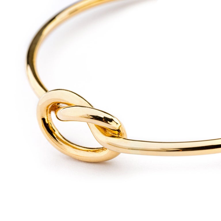 Alex Jona 18 Karat Yellow Gold Knot Bangle Bracelet In New Condition For Sale In Torino, IT