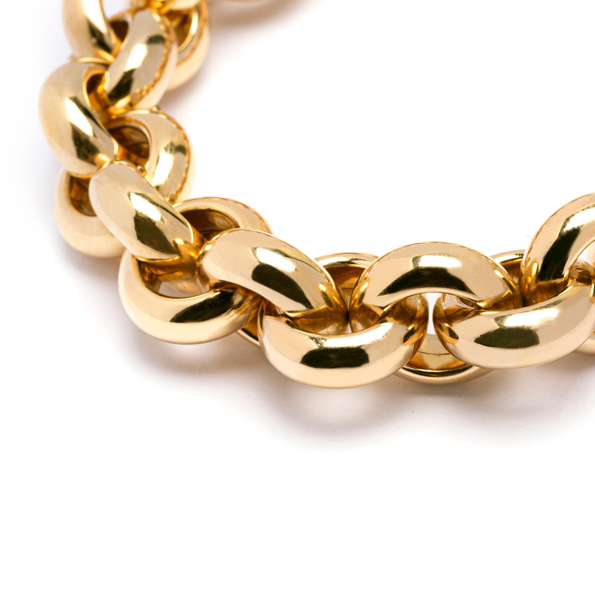 Alex Jona design collection, hand crafted in Italy, 18 Karat yellow gold link chain bracelet. 
Dimensions : L x 20 mm, W x 14 mm - L x 0.78 in, W x 0.55 in. 63 Grams.

Alex Jona jewels stand out, not only for their special design and for the