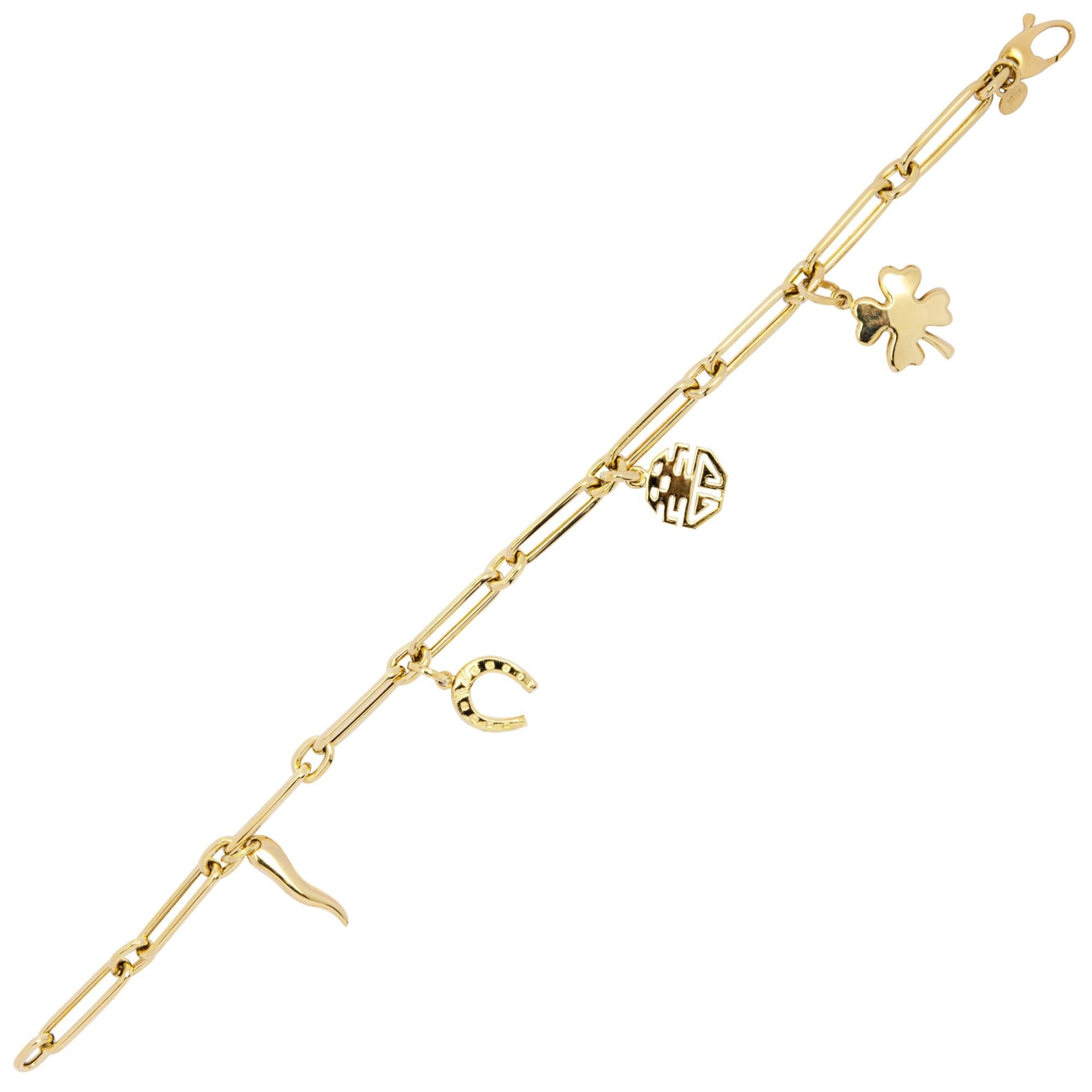 Bracelet à breloques Lucky en or jaune 18 carats Pour femmes en vente