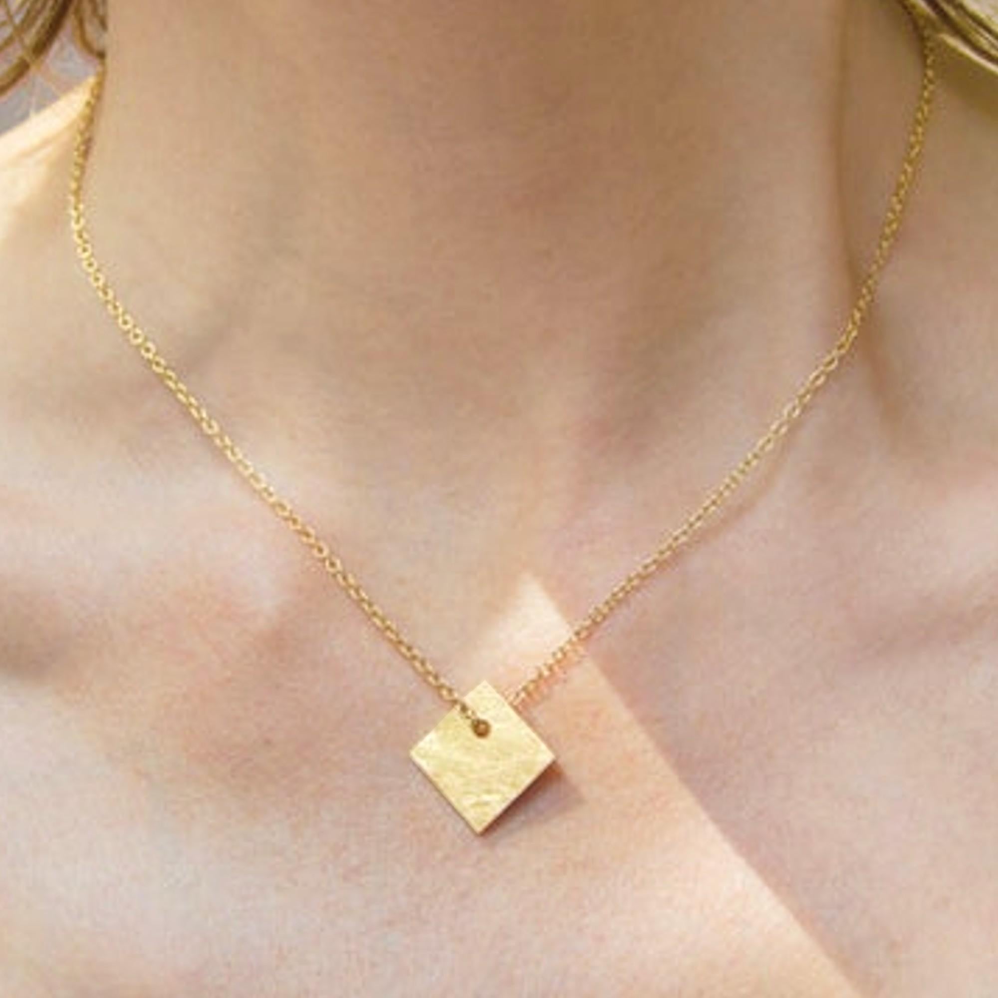 Alex Jona 18 Karat Yellow Gold Pendant Necklace In New Condition For Sale In Torino, IT