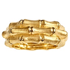 Anello Alex Jona in oro giallo 18 carati con fascia a tre file in bambù testurizzata