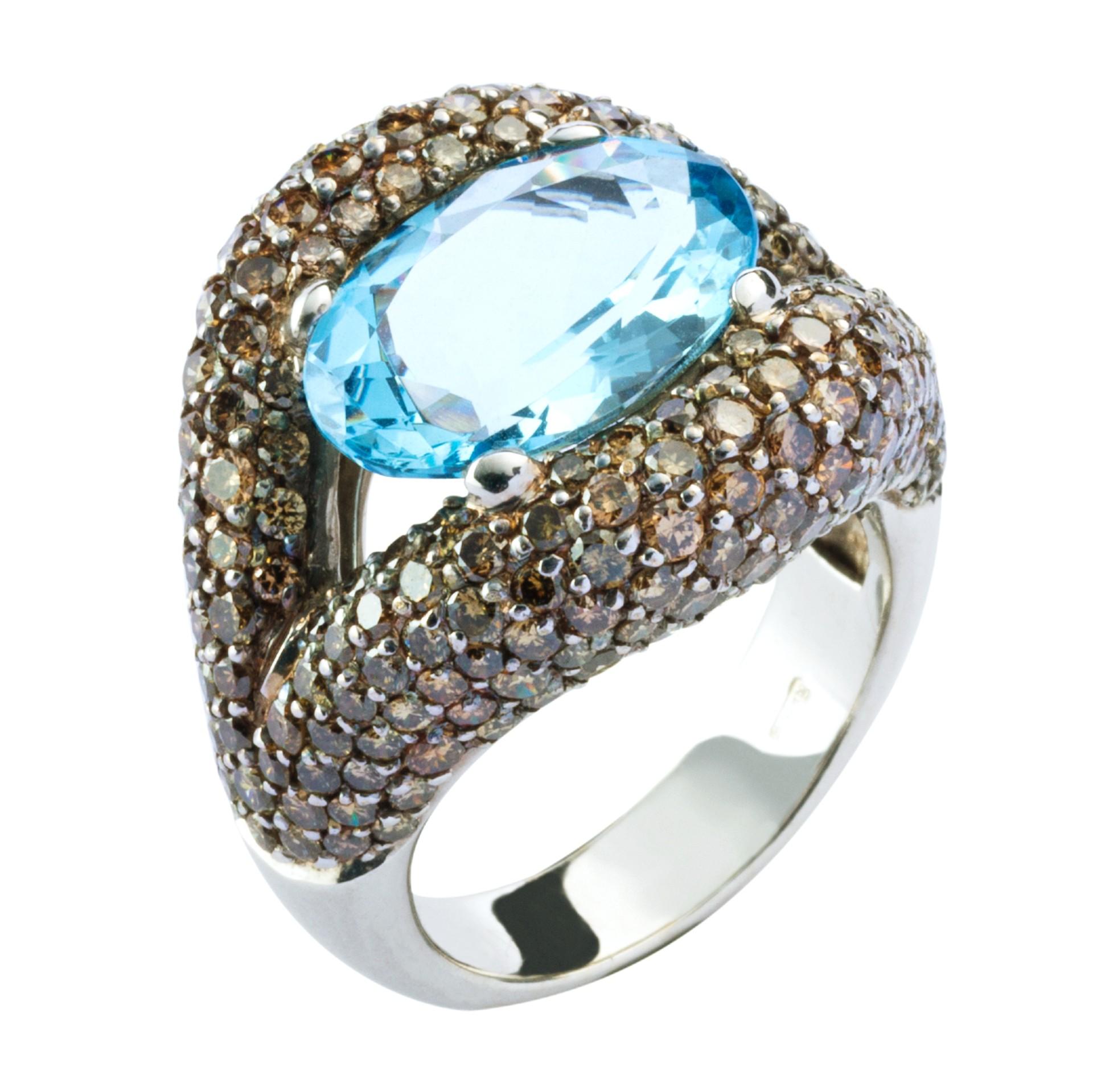 Alex Jona: 18 Karat Weißgold Ring mit Aquamarin und Champagner-Diamant (Ovalschliff) im Angebot