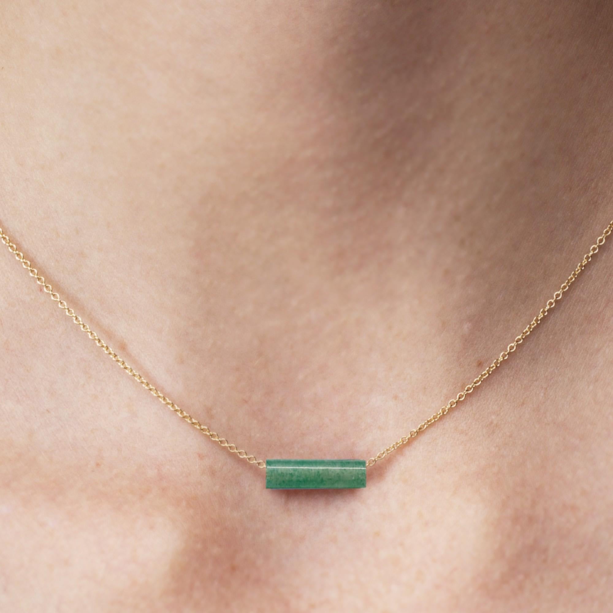 Alex Jona, collier pendentif cylindrique en or jaune 18 carats avec aventurine État moyen - En vente à Lugano, CH