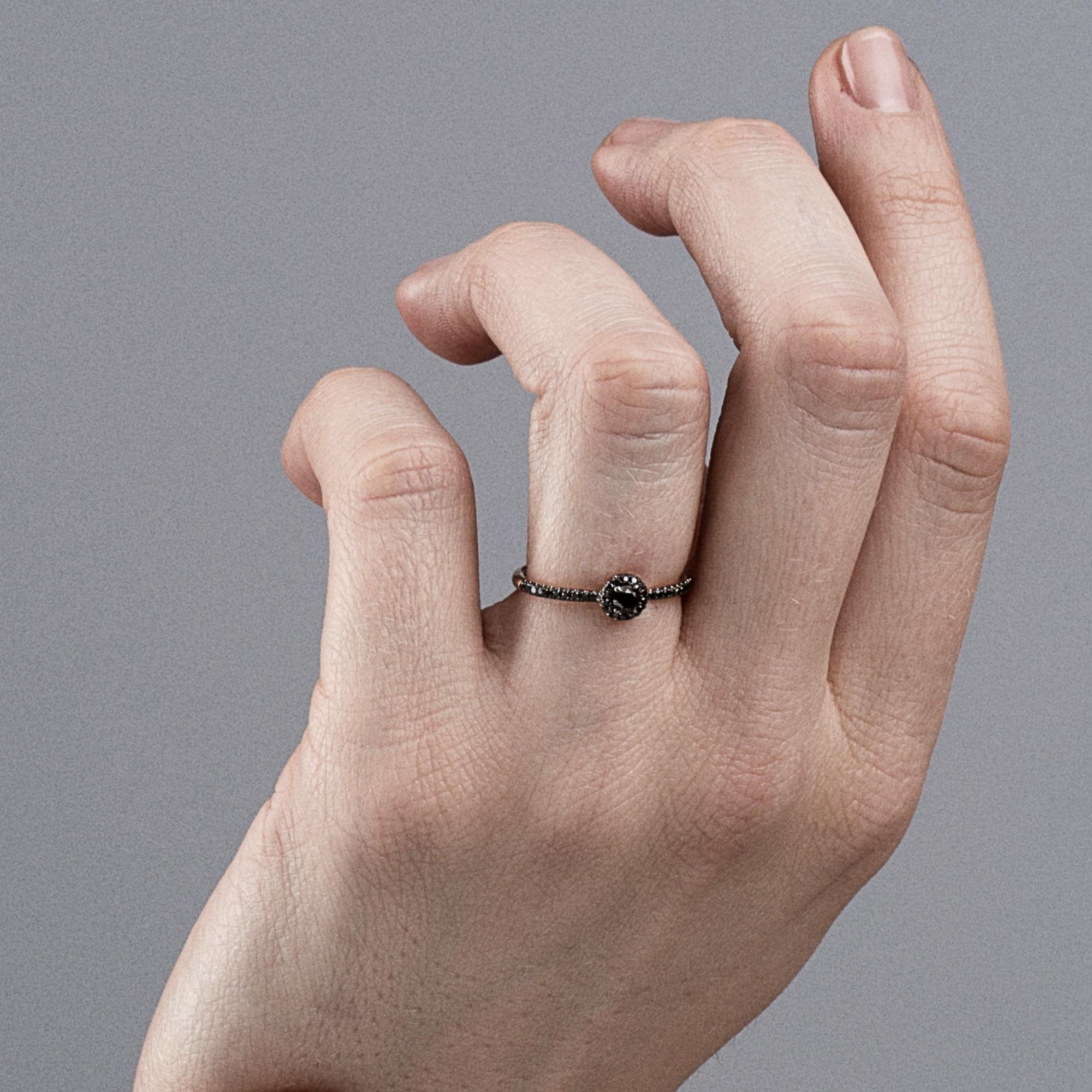 De las mujeres Alex Jona Anillo Halo Diamante Negro Oro Rosa 18 Kilates en venta