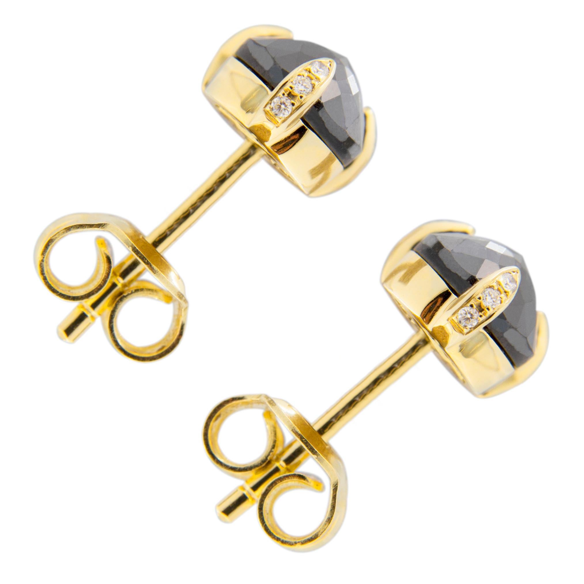 Taille rose Alex Jona, clous d'oreilles en or jaune 18 carats avec diamants noirs et diamants blancs en vente