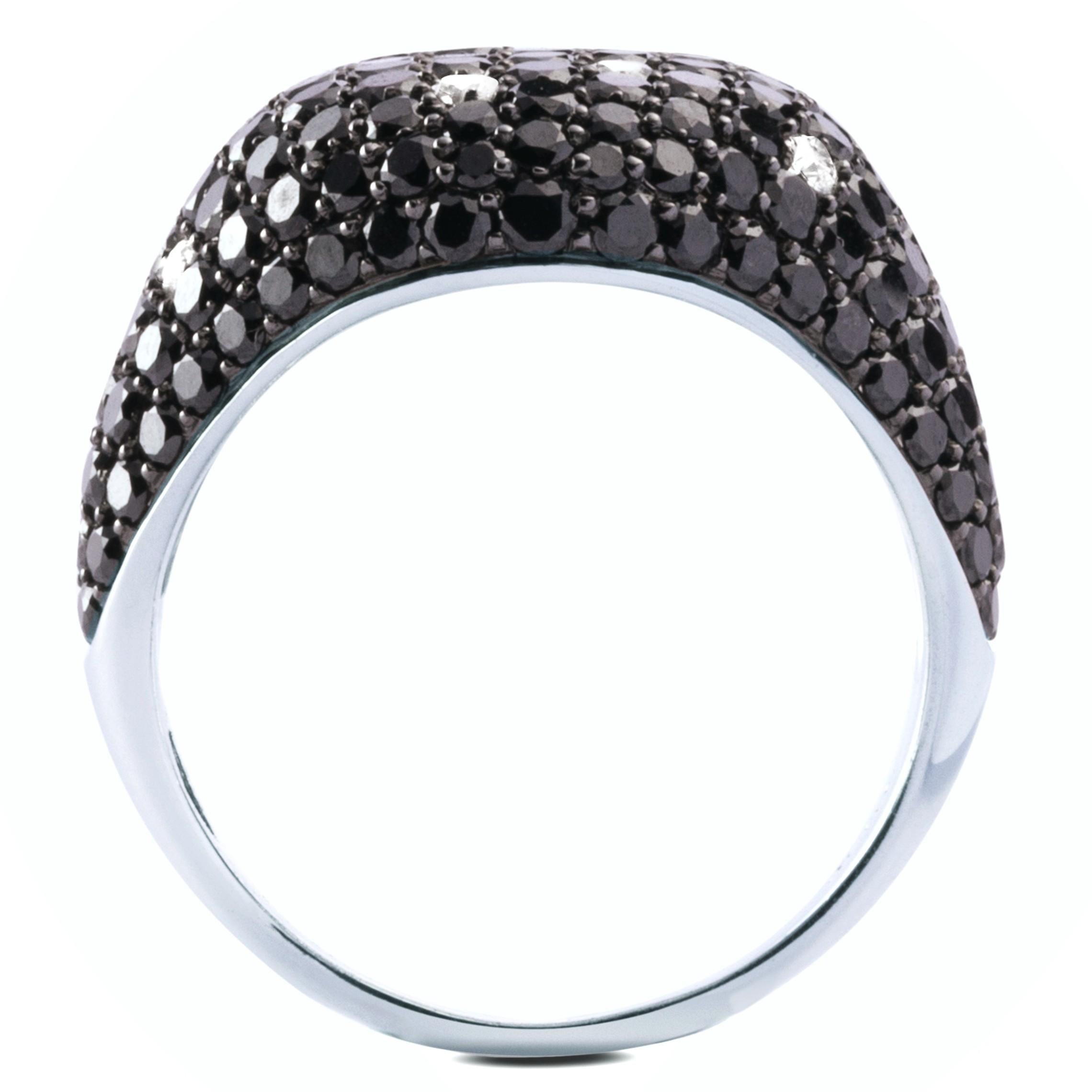Alex Jona Black & White Diamond 18 Karat White Gold Signet Ring In New Condition For Sale In Torino, IT