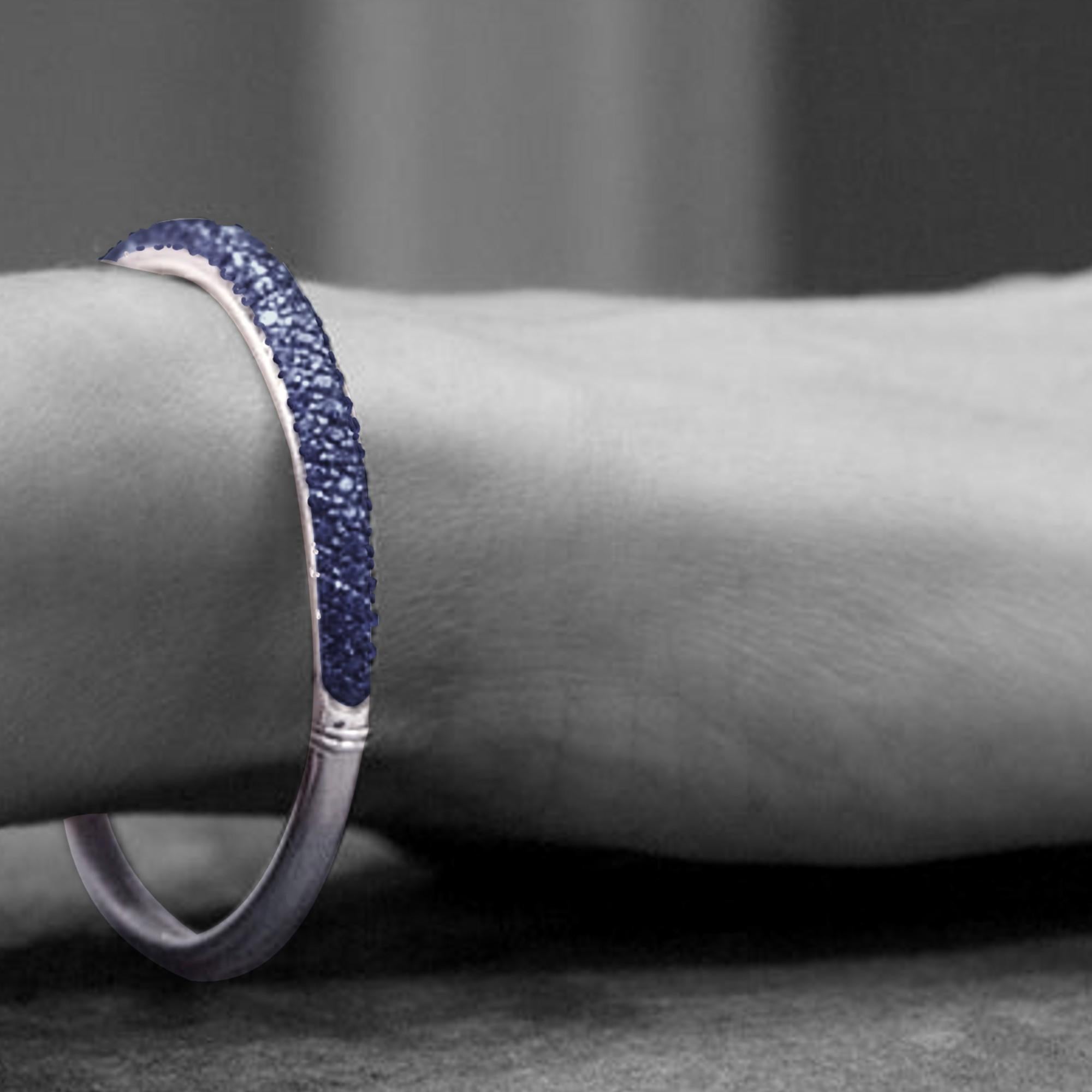 Women's Alex Jona Blue Sapphire 18 Karat White Gold Bangle Bracelet For Sale