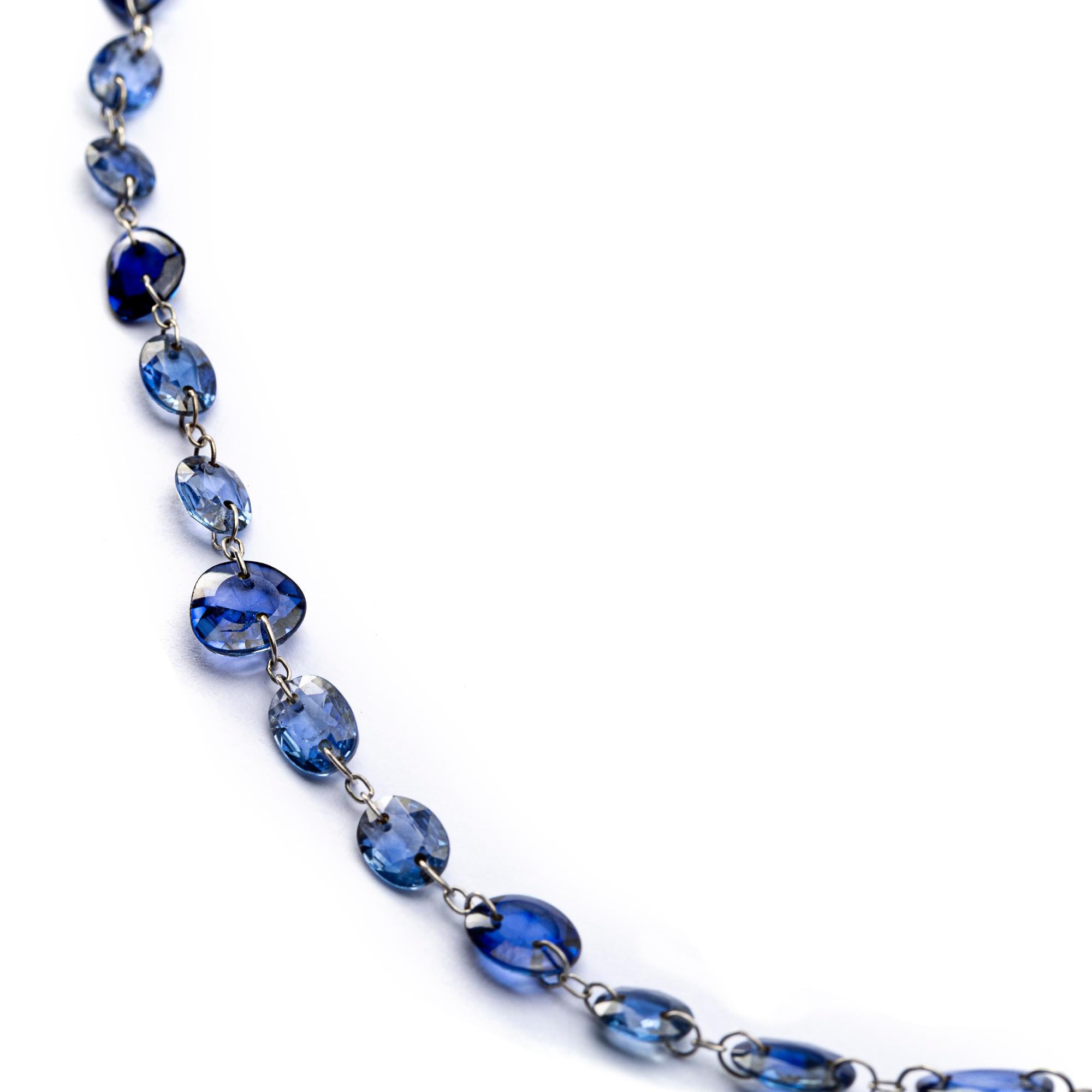 Alex Jona Blue Sapphire 18 Karat White Gold Long Necklace In New Condition For Sale In Torino, IT