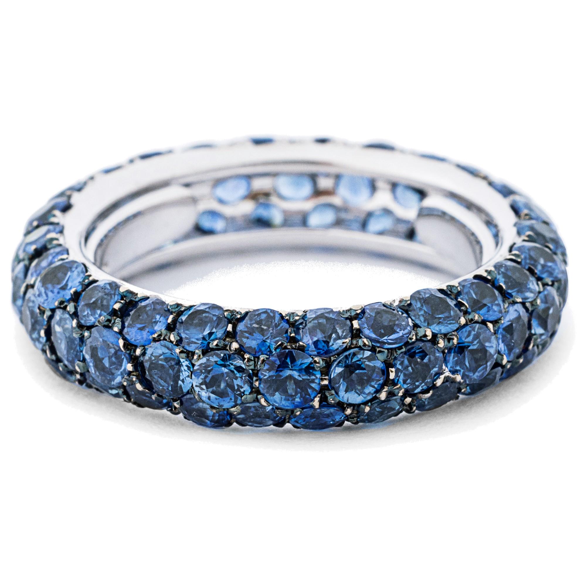 Alex Jona Blue Sapphire Pavé 18 Karat White Gold Eternity Band Ring In New Condition In Torino, IT