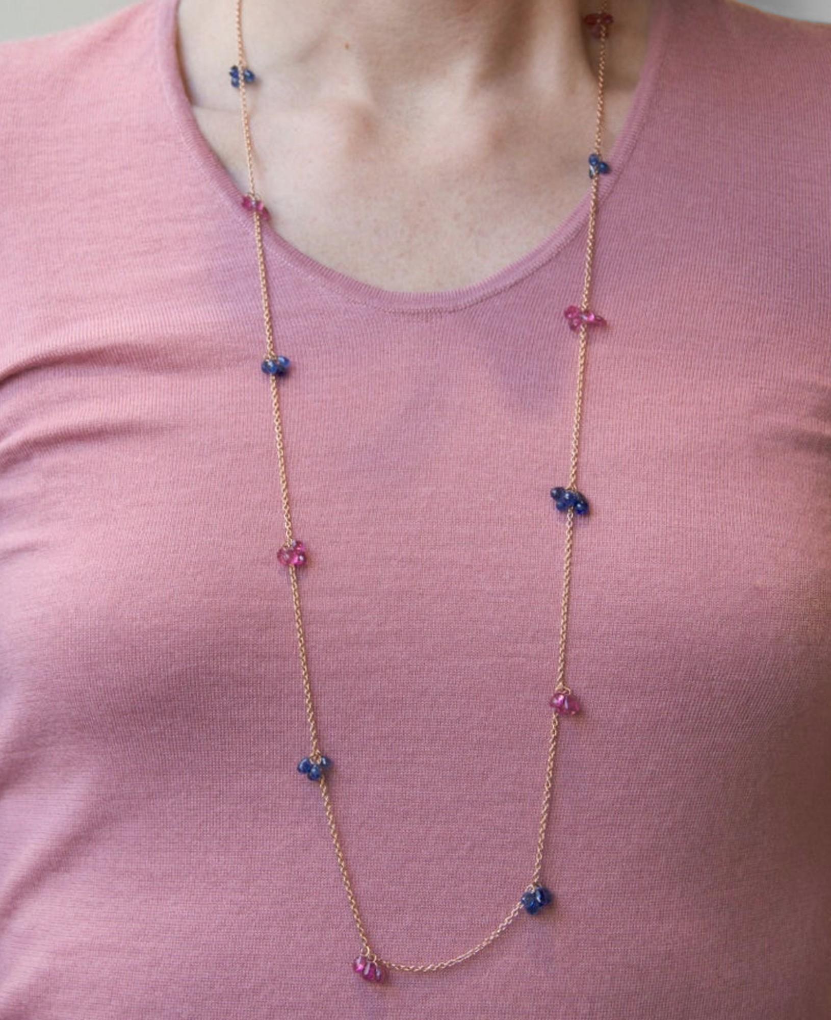 Alex Jona design collection, hand crafted in Italy, 18 karat yellow gold chain necklace (35.43 inch long)  alternating briolette blue sapphire drops and pink tourmaline briolette drops for a total weight of 25.6 carats. 

Alex Jona jewels stand out,