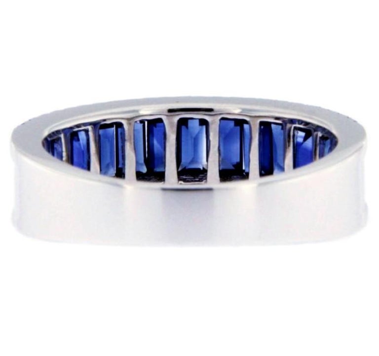 Women's Alex Jona Blue Sapphire White Diamond 18 Karat White Gold Band Ring For Sale