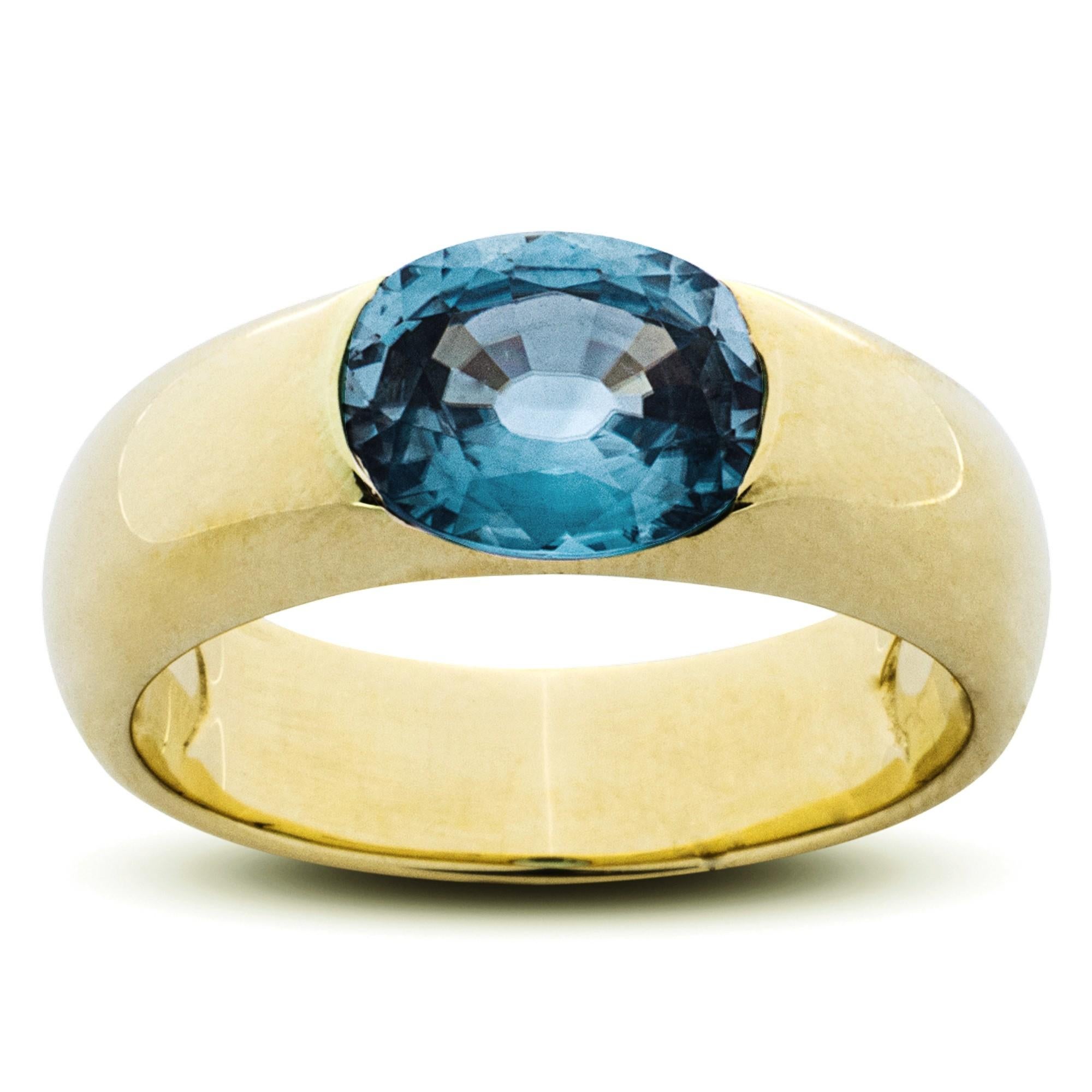 Oval Cut Alex Jona Blue Zircon 18 Karat Yellow Gold Band Ring For Sale