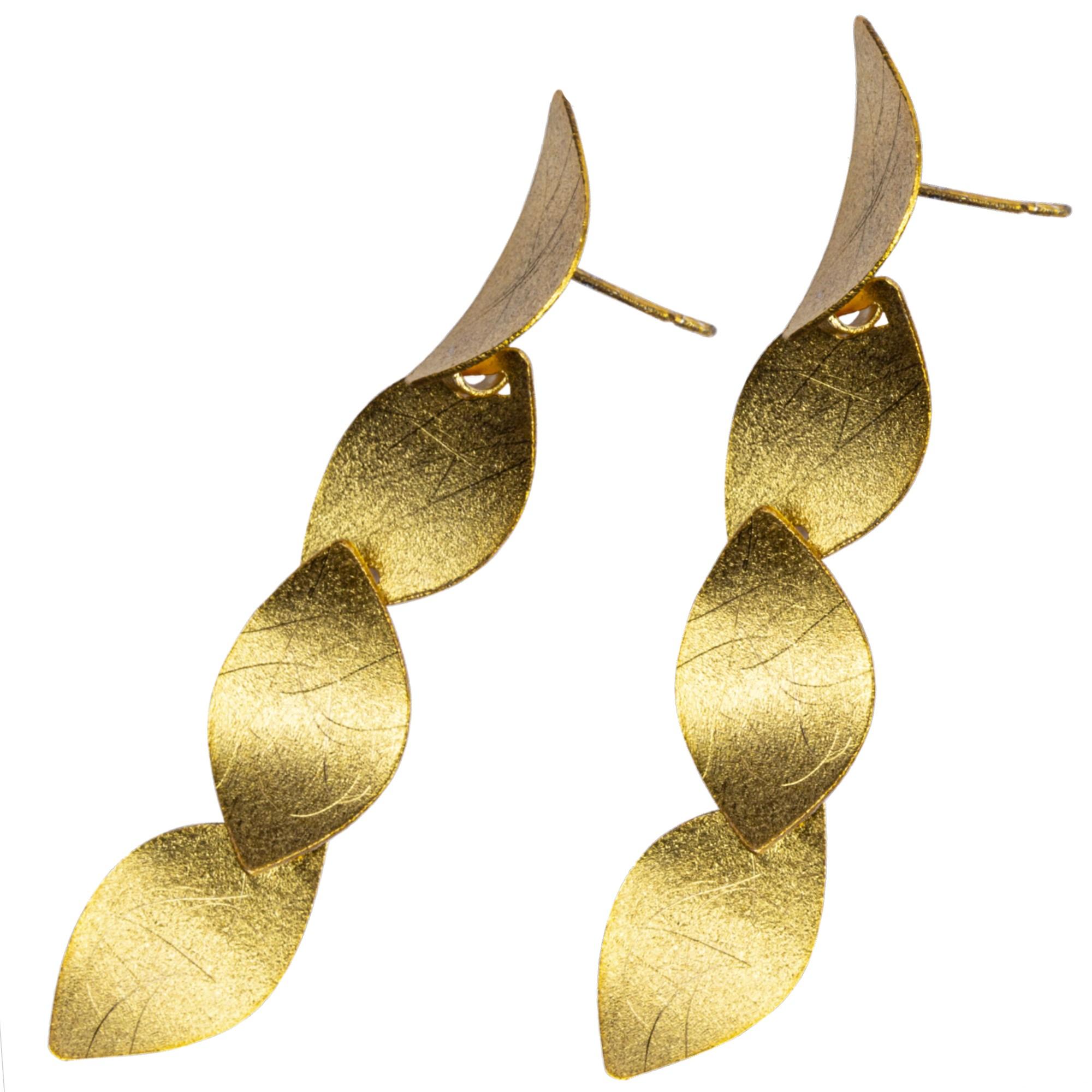 Contemporary Alex Jona Brushed 18 Karat Yellow Gold Multiple Leaves Pendant Earrings For Sale