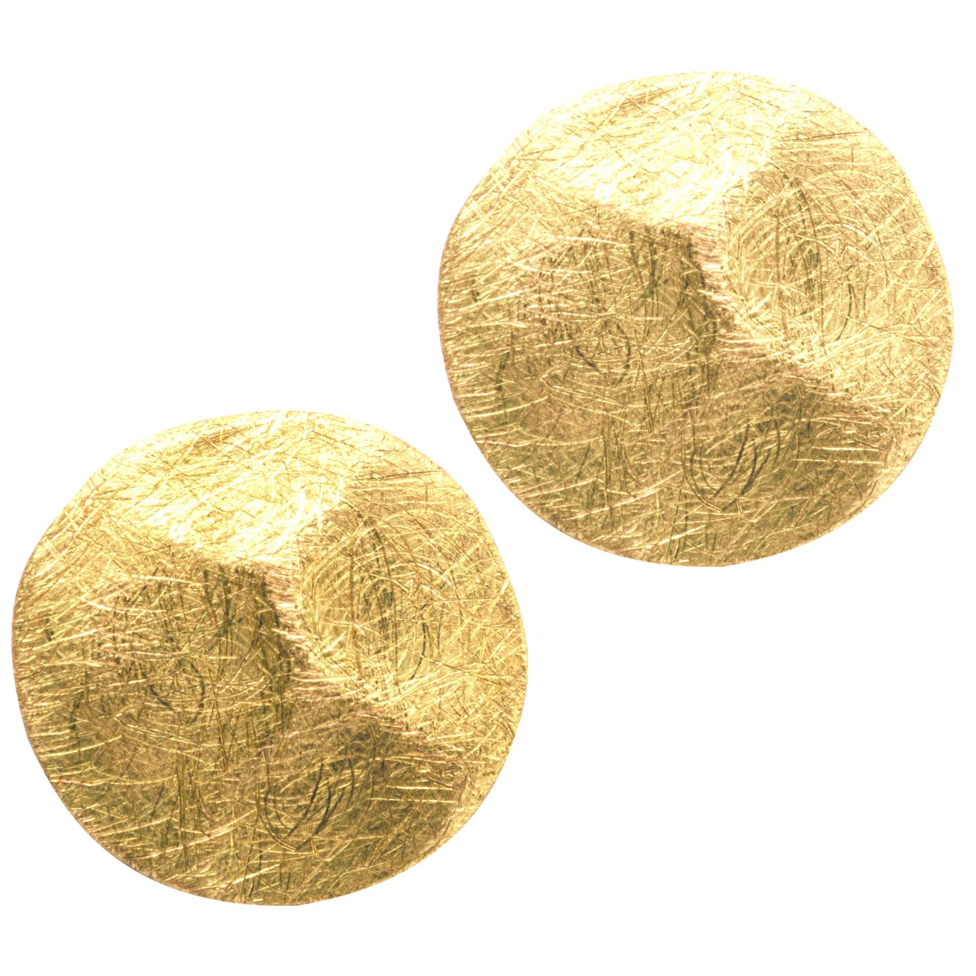 Alex Jona Clous d'oreilles organiques brossés en or jaune 18 carats en vente