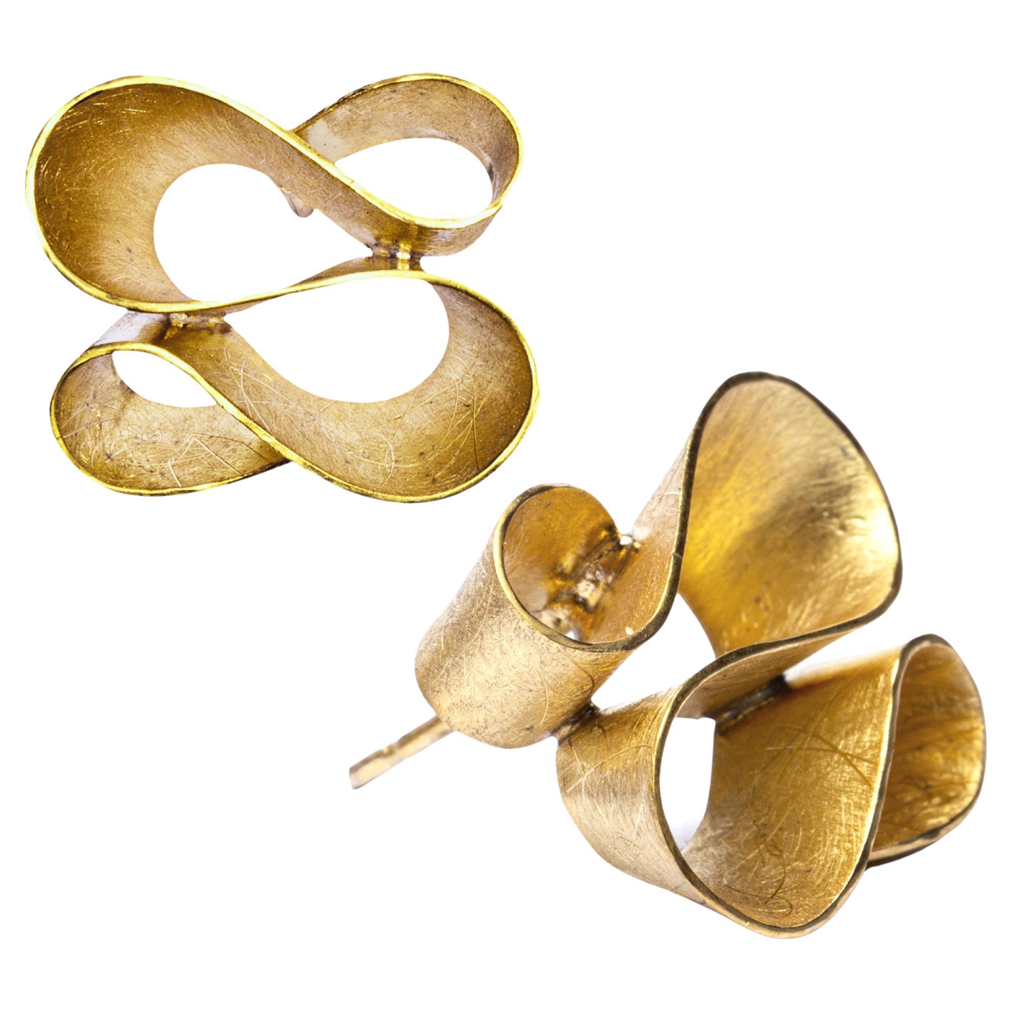 Alex Jona Brushed 18 Karat Yellow Gold Ribbon Stud Earrings