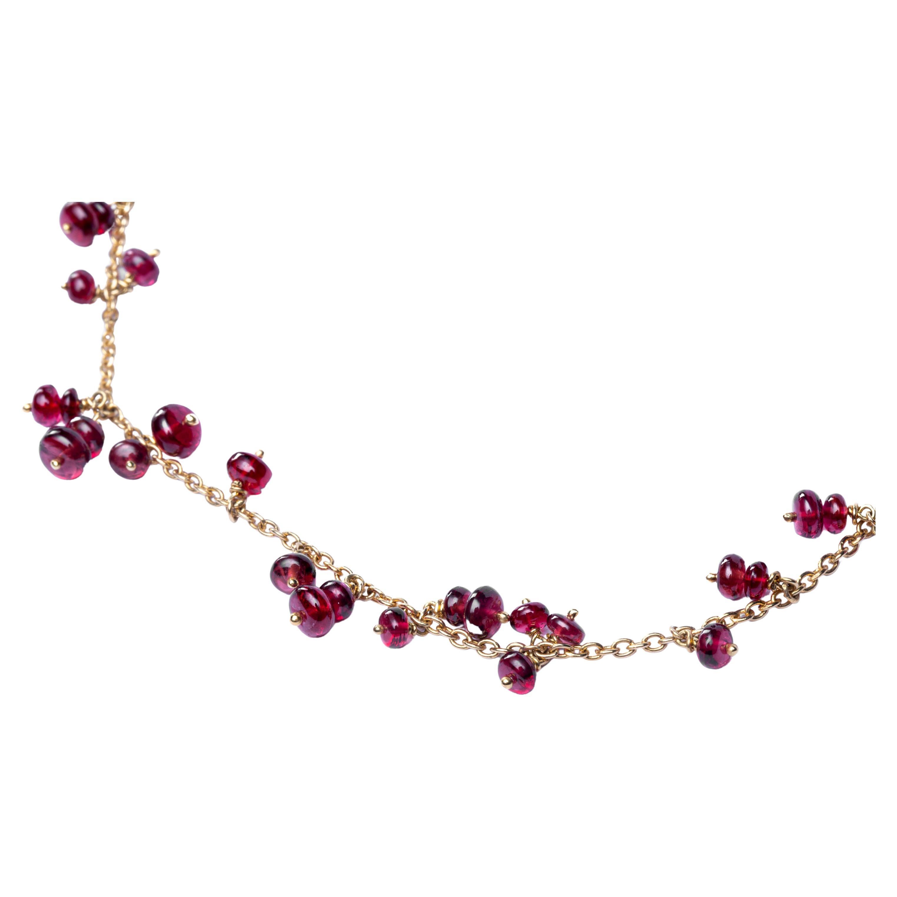 Burmese Red Spinel 18 Karat Yellow Gold Necklace For Sale