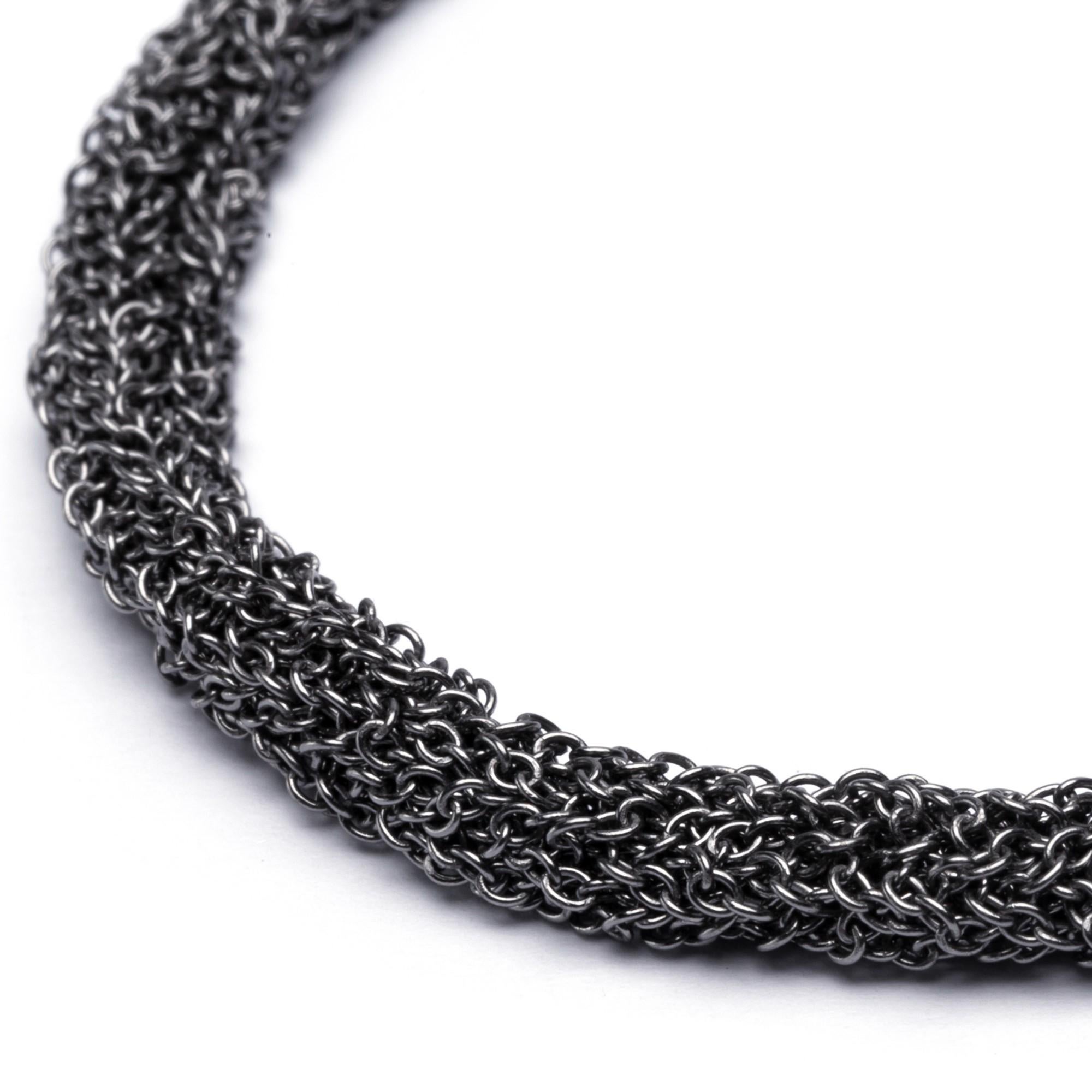 Alex Jona Burnished Sterling Silver Woven Chain Bracelet In New Condition For Sale In Torino, IT