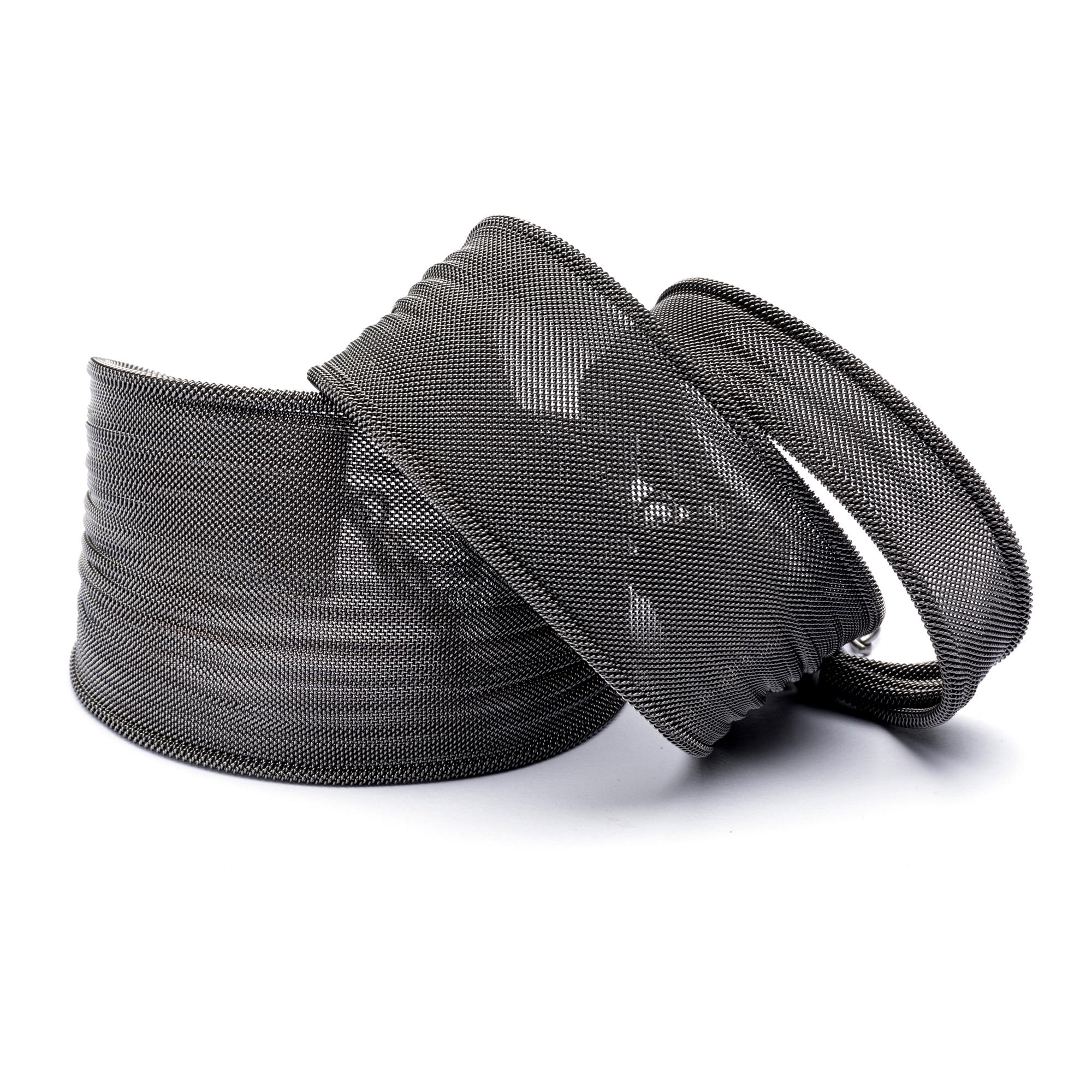 Alex Jona Burnished Sterling Silver Woven Plissé Bracelet For Sale 1